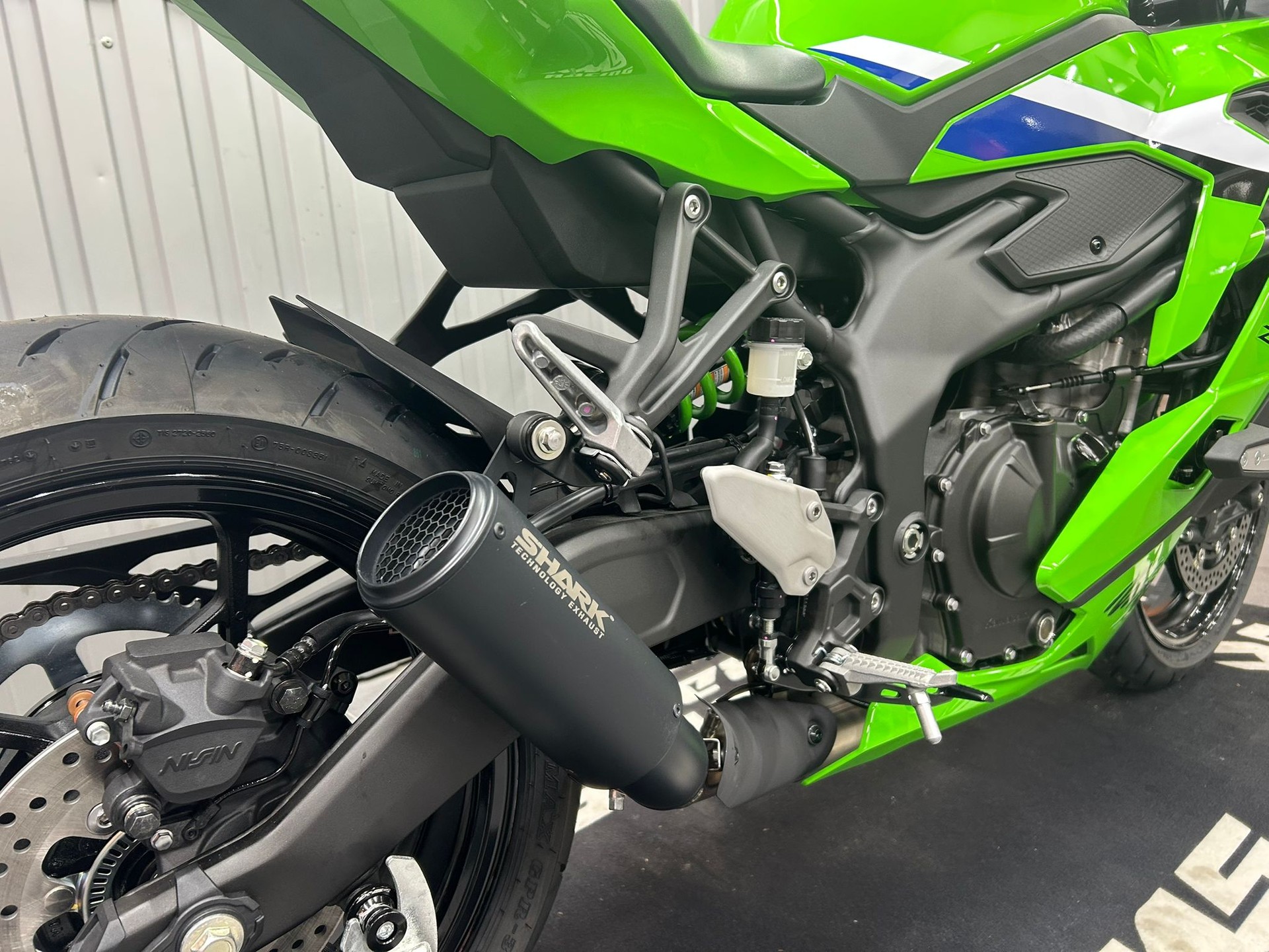 KAWASAKI Ninja ZX-4RR-image-6