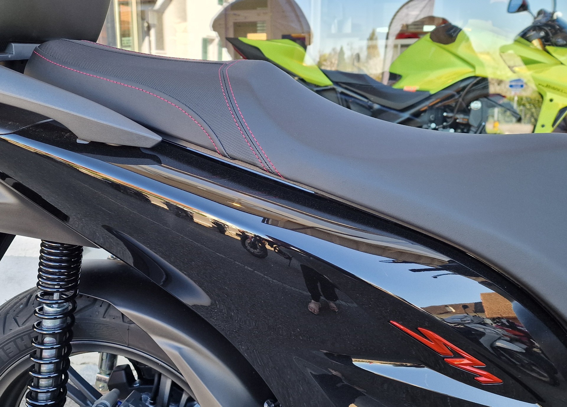 HONDA SH 125i Sporty, Smart Top Box - TFT-Konnektivität 2026-image-2