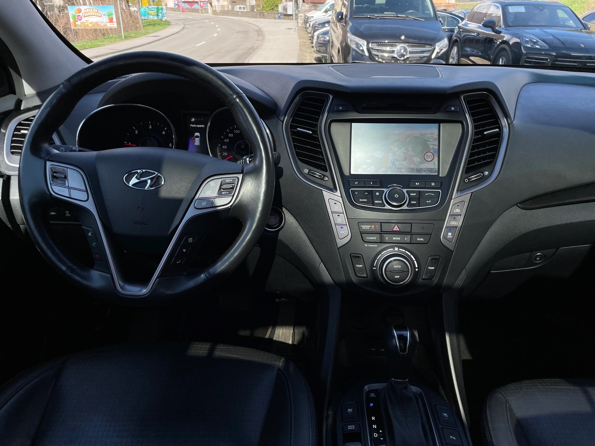 HYUNDAI Grand Santa Fe 2.2 CRDI Premium 4WD-image-7