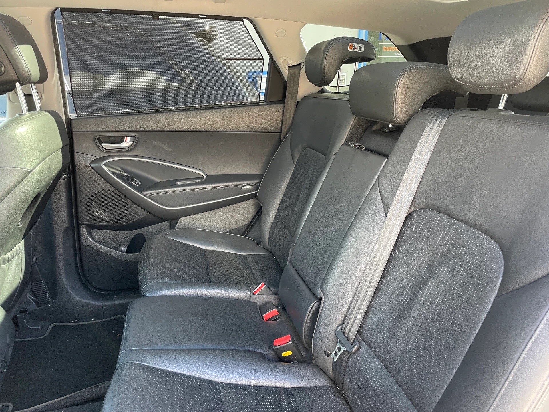 HYUNDAI Grand Santa Fe 2.2 CRDI Premium 4WD-image-13