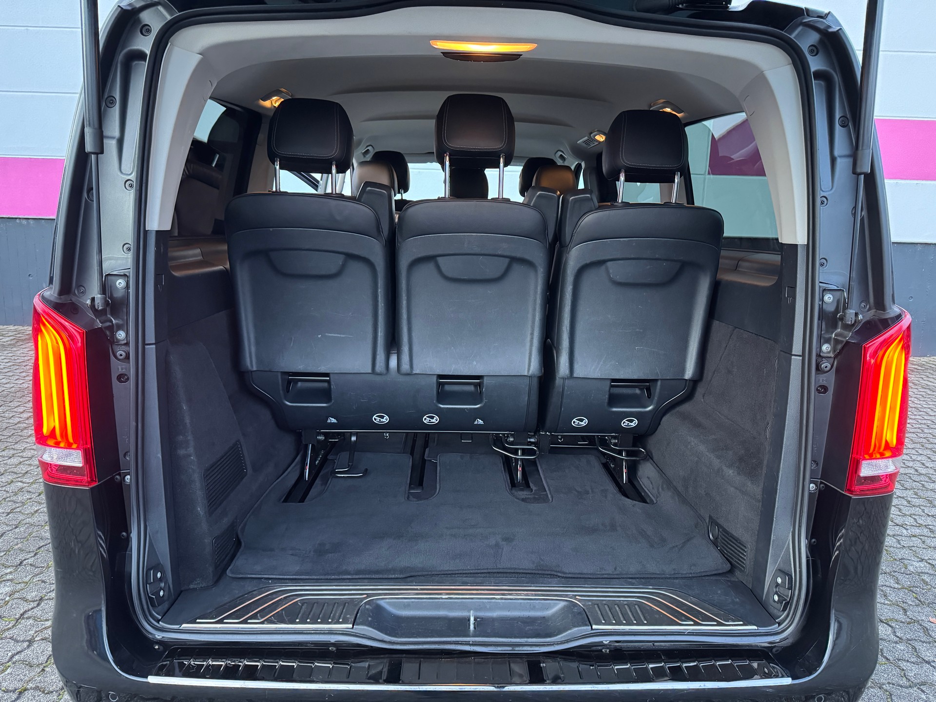 MERCEDES-BENZ V 250 d lang Avantgarde 4Matic G-Tronic-image-6