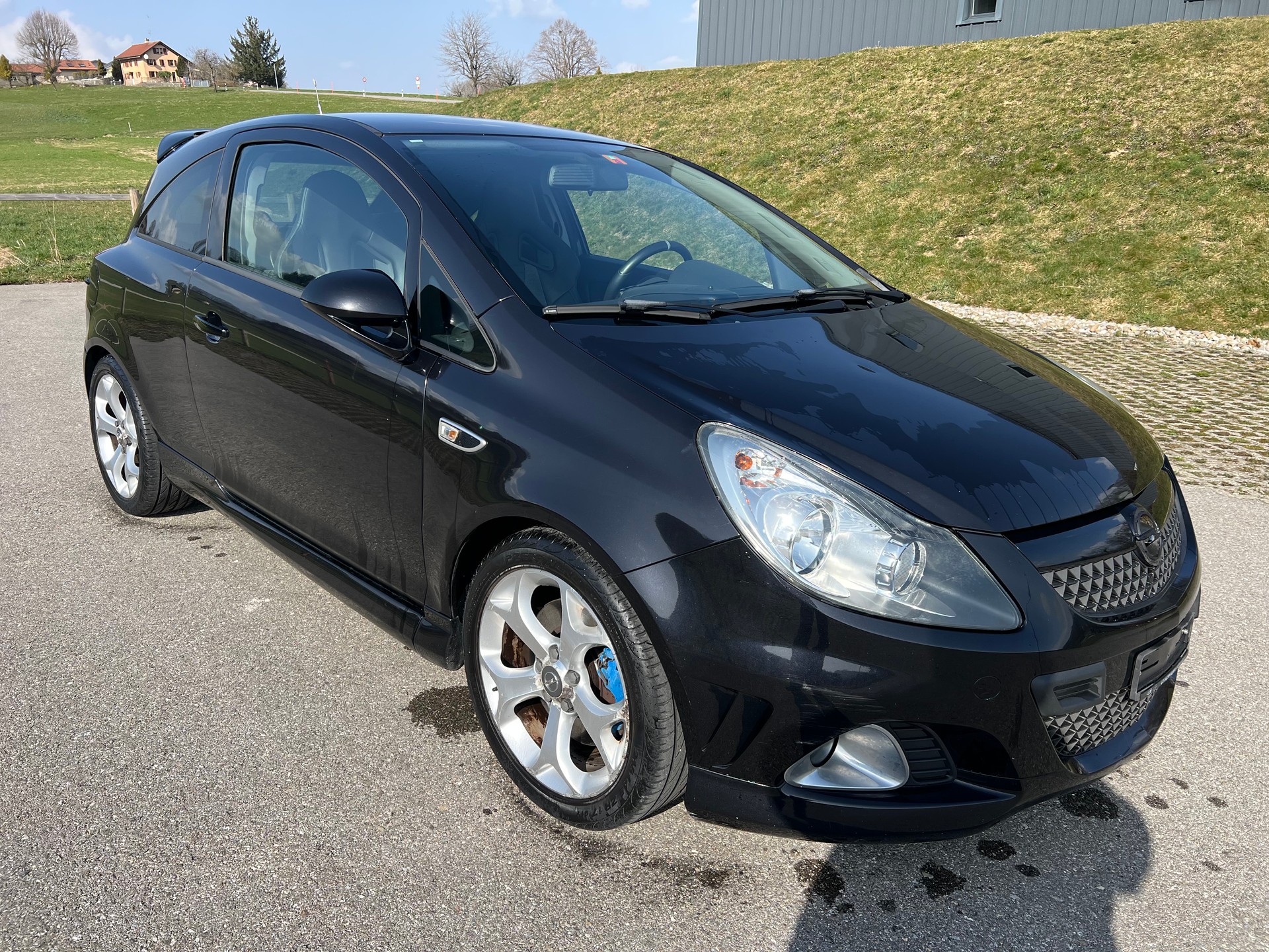 OPEL Corsa 1.6 Turbo OPC-image-2