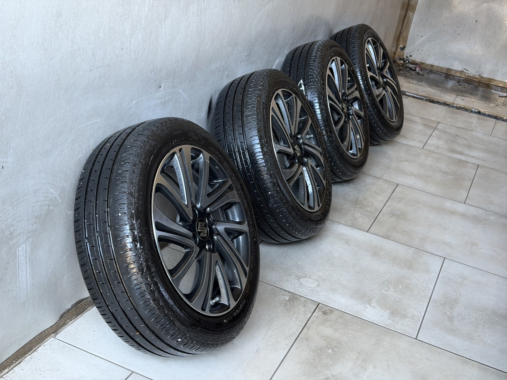 SUZUKI Swift 1.2i Piz Sulai Allgrip 4x4 Hybrid-image-10