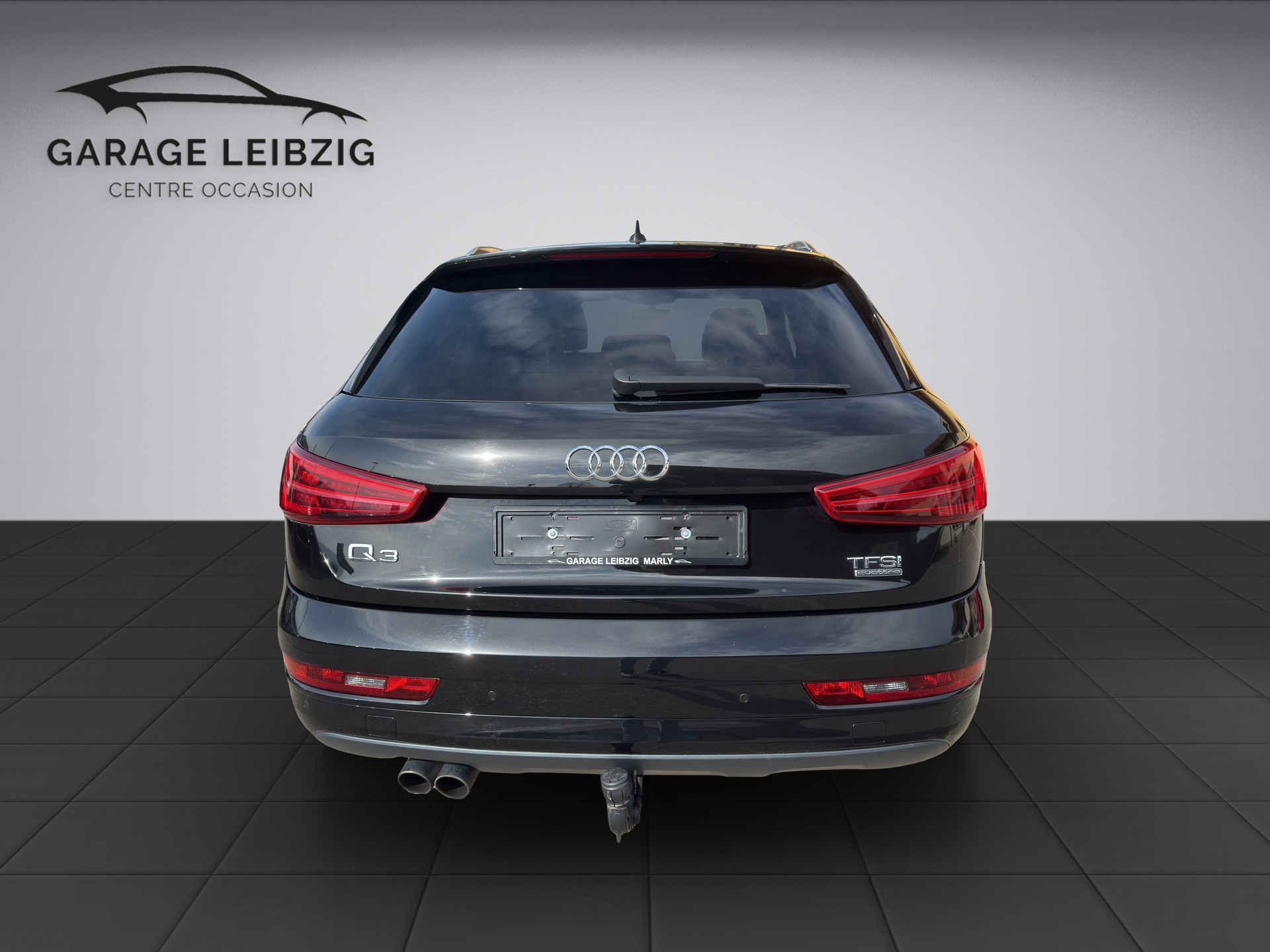AUDI Q3 2.0 TFSI Sport quattro STr-image-3