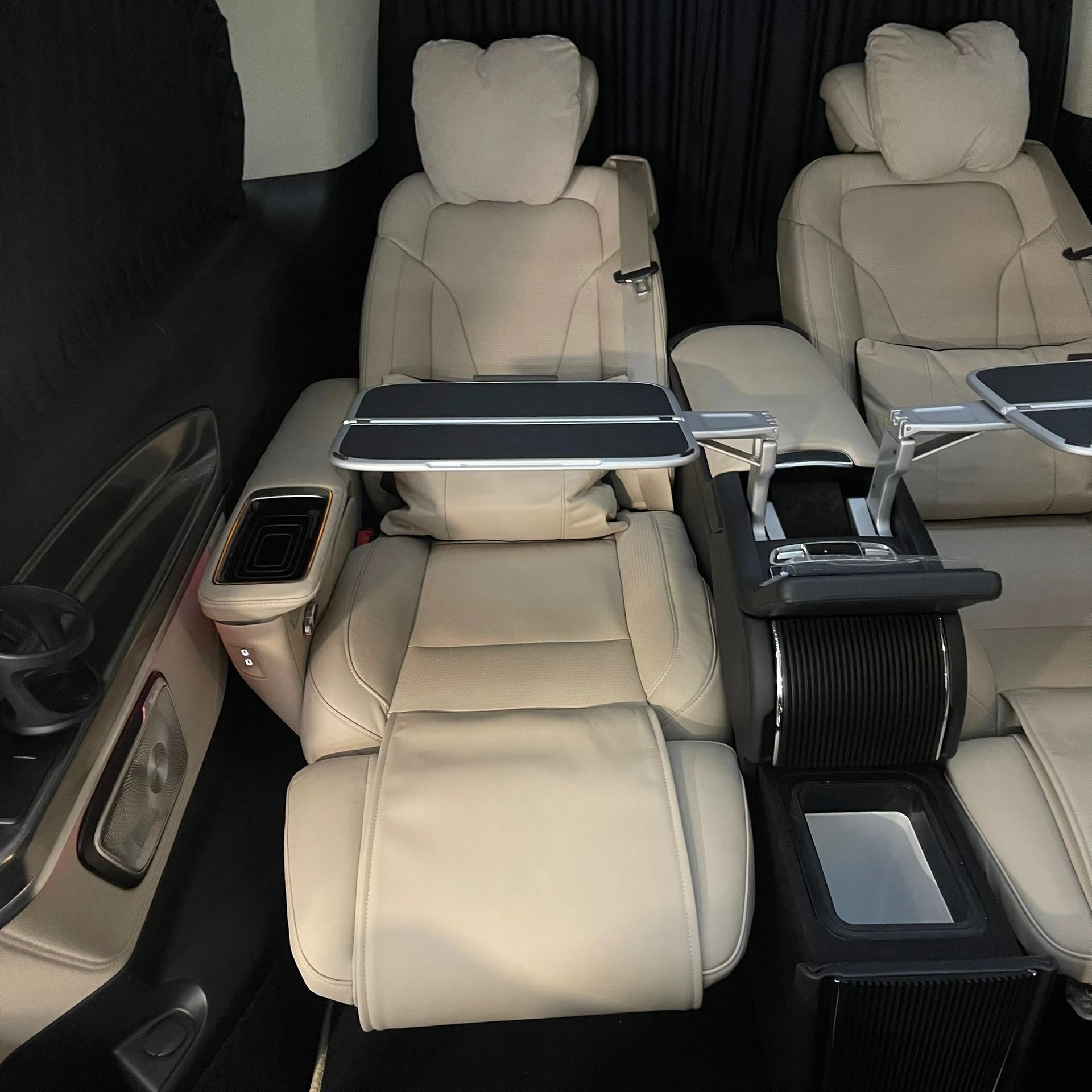 MERCEDES-BENZ V 300 d Extra-Lang 4matic Exclusive FALCON CARDADA V.I.P-image-36