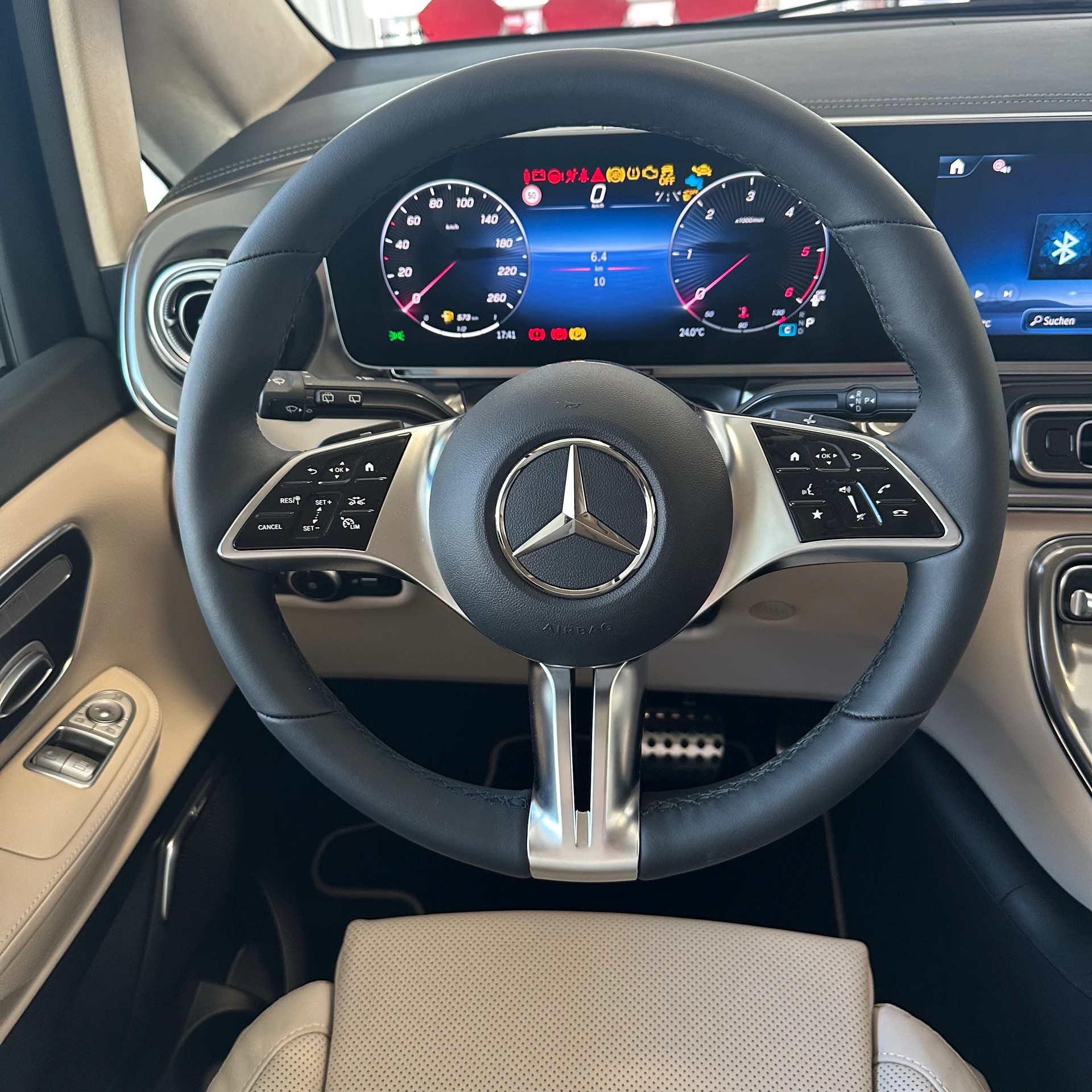 MERCEDES-BENZ V 300 d Extra-Lang 4matic Exclusive FALCON CARDADA V.I.P-image-24