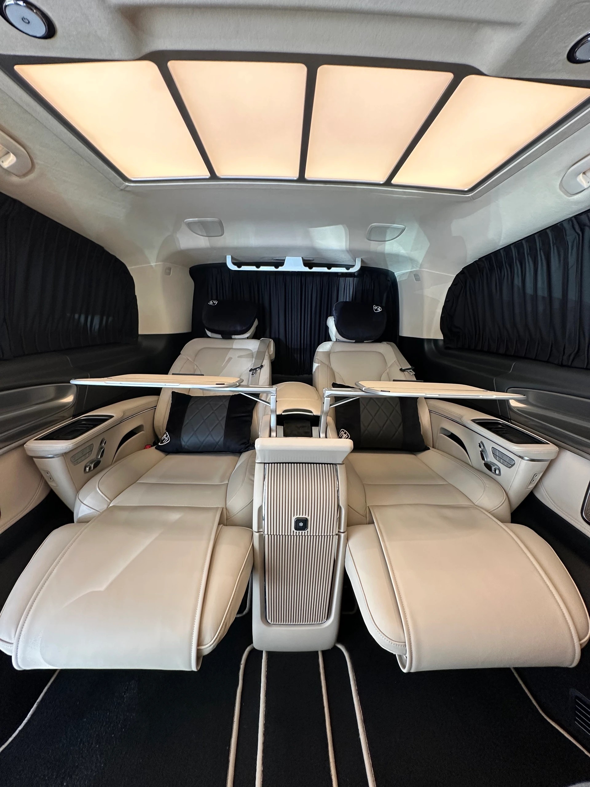 MERCEDES-BENZ V 300 d Extra-Lang 4matic Exclusive FALCON CARDADA V.I.P-image-62