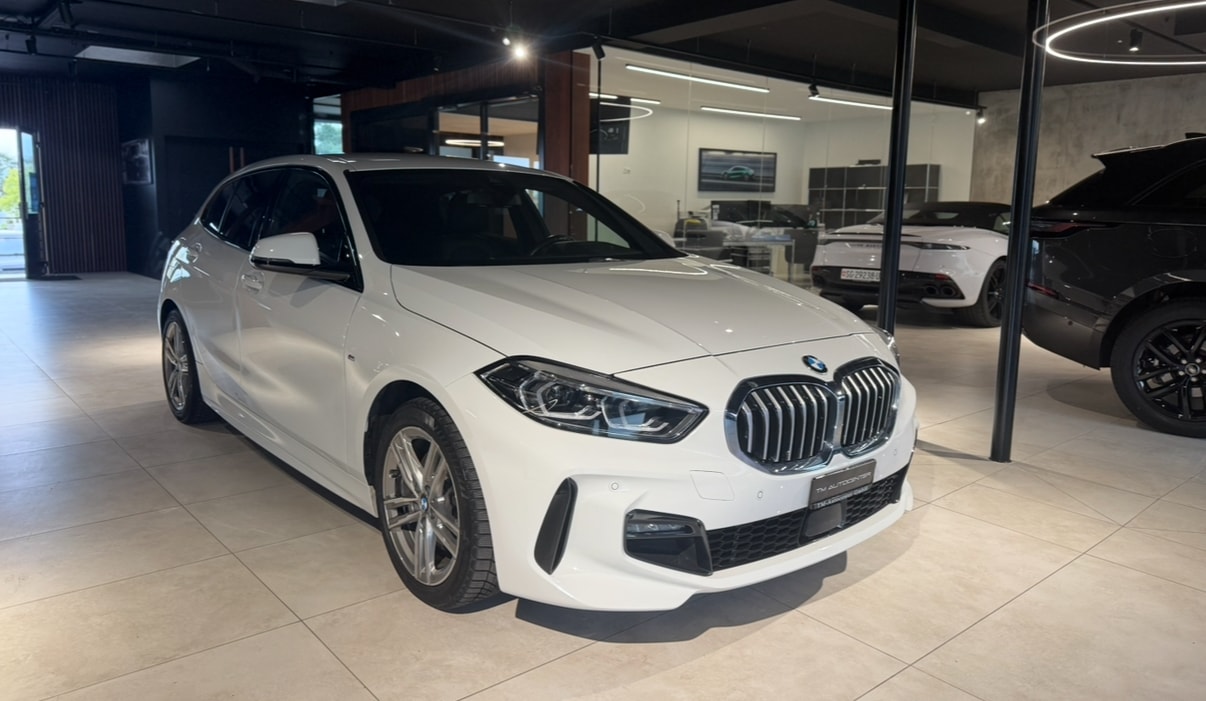 BMW 118d Steptronic M Sport-image-1