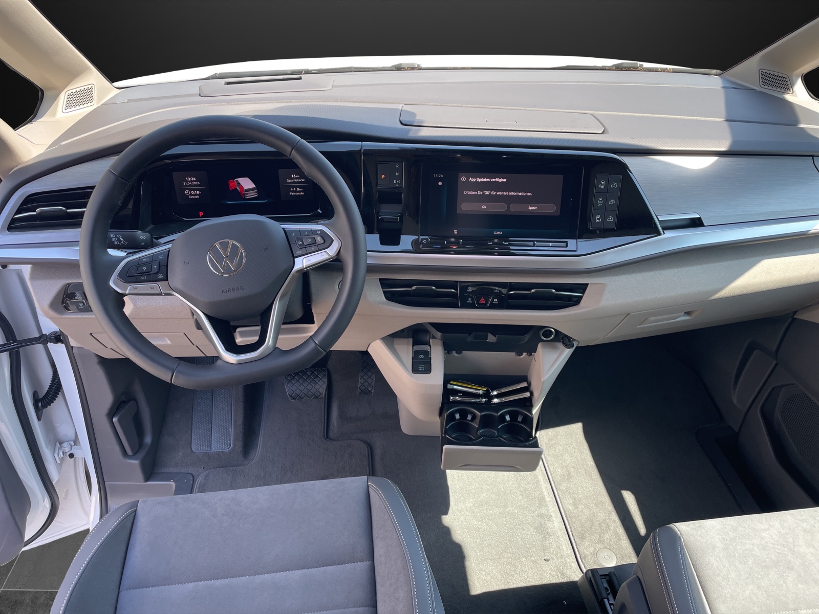 VW California eHybrid Ocean 4Motion-image-9