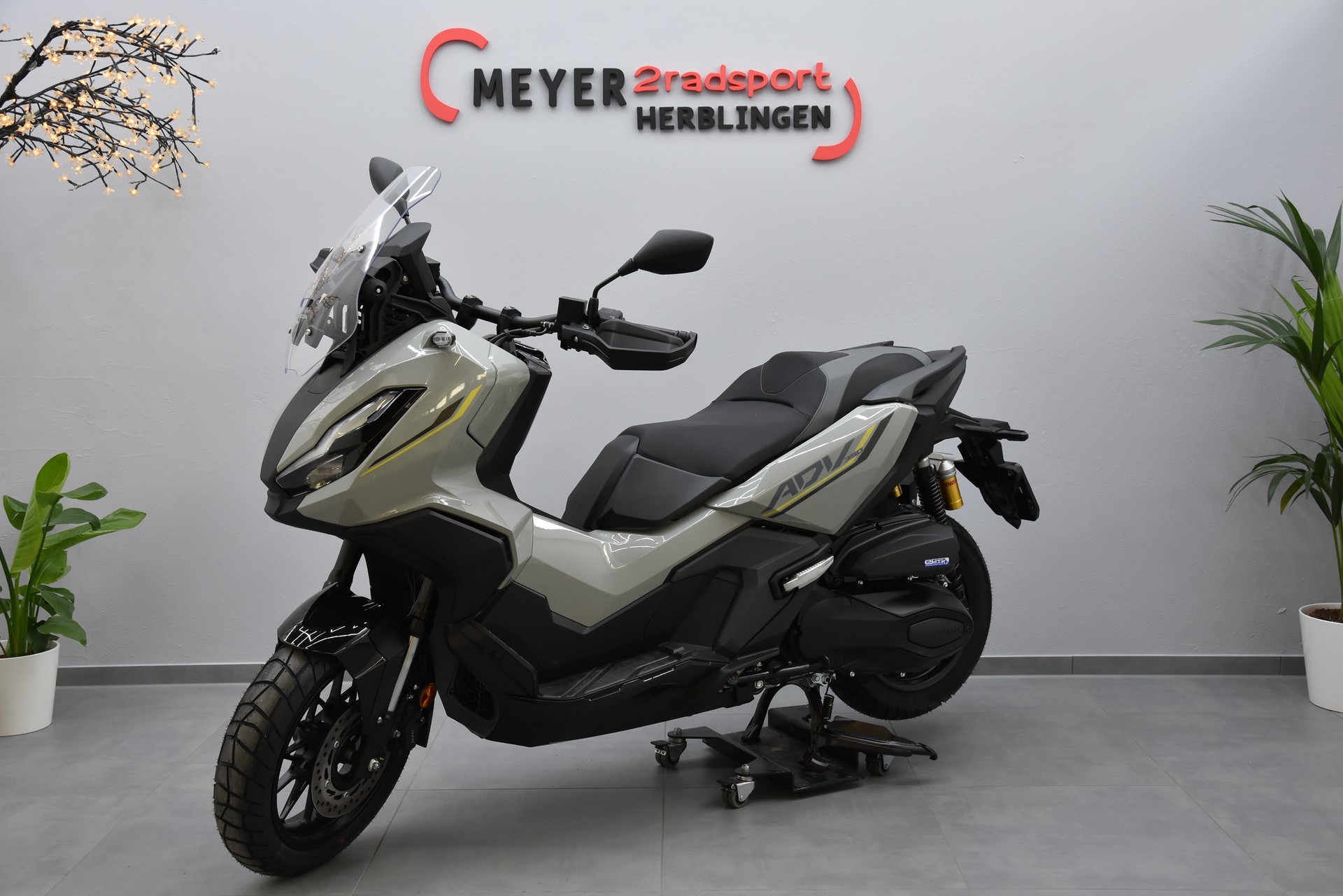 HONDA ADV 350-image-3
