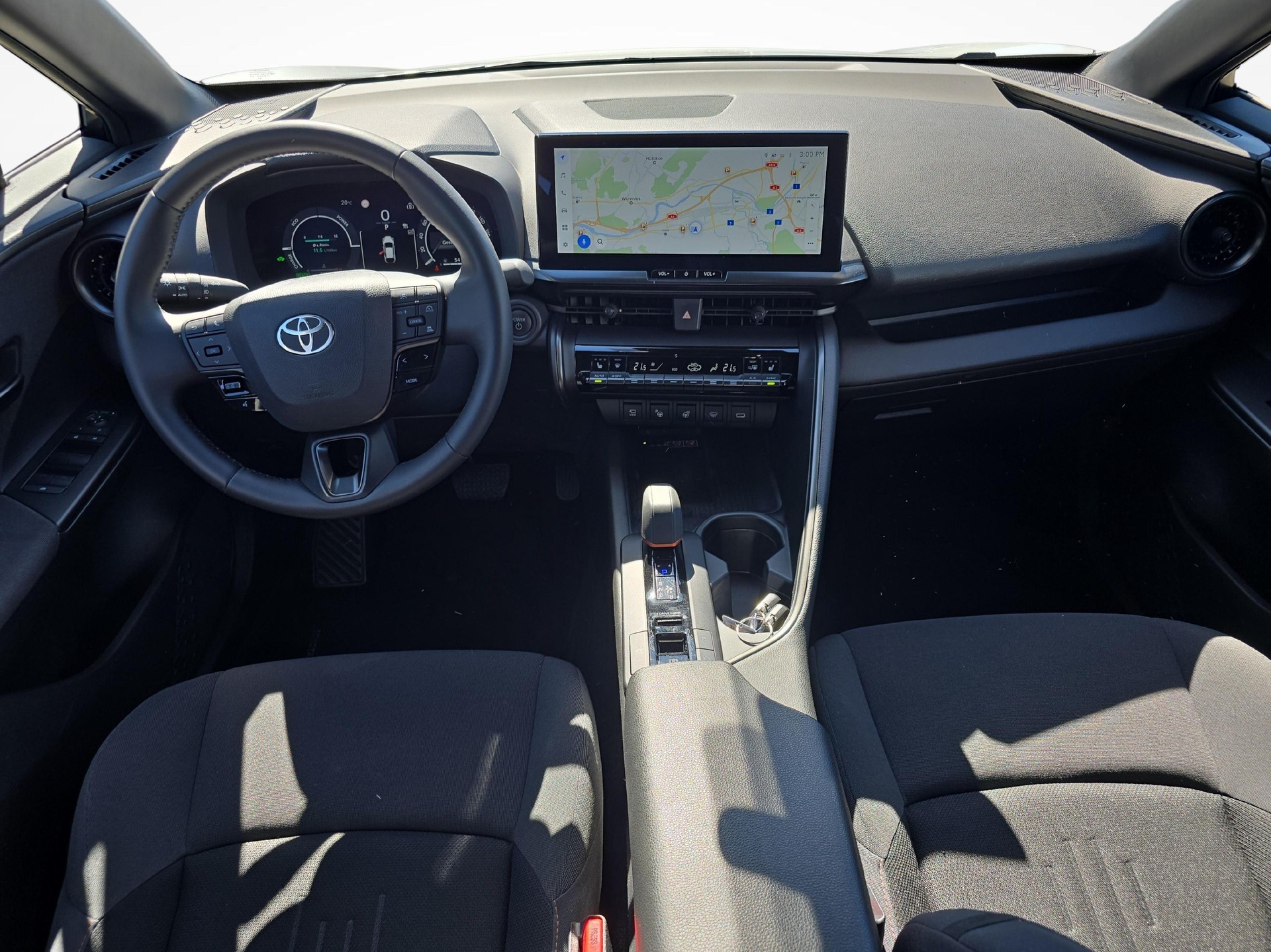 TOYOTA C-HR 2.0 HEV Trend 4x4 / Jetzt mit attraktivem 1.9% Leasing-image-8