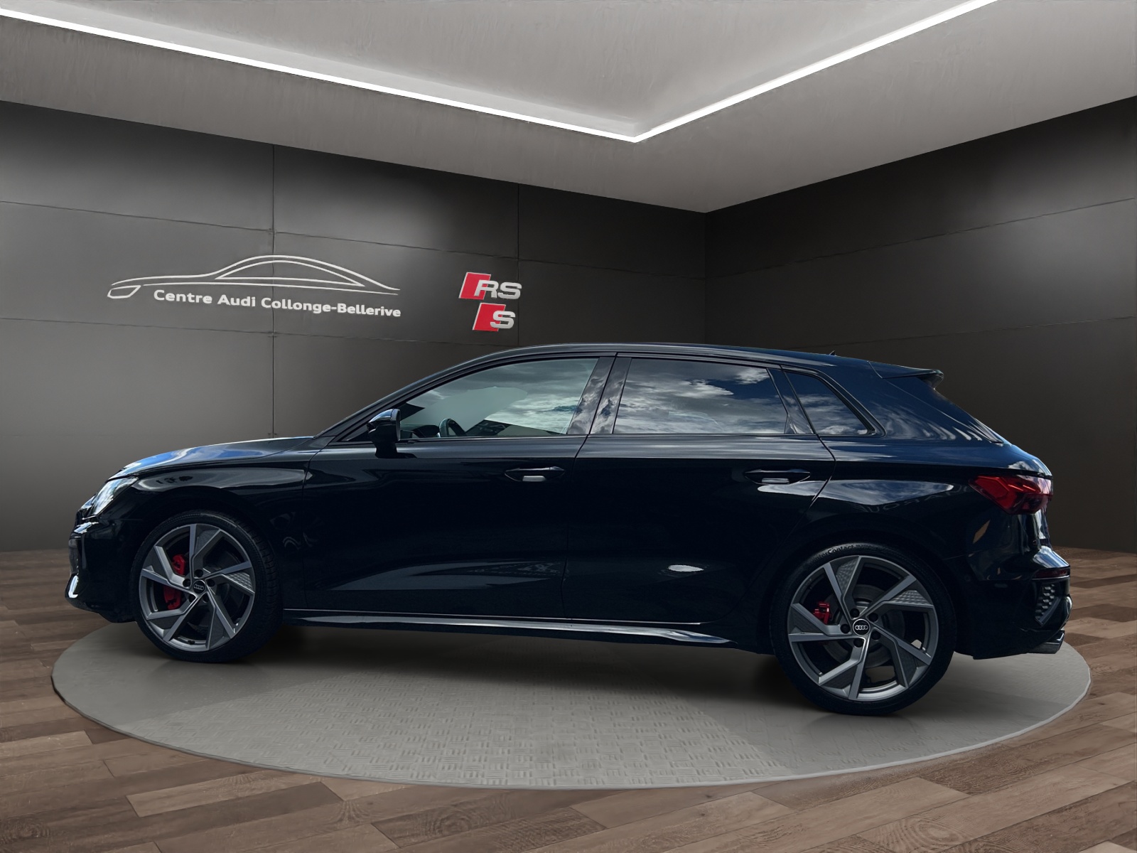 AUDI S3 Sportback 2.0 TFSI quattro S-tronic-showroom-element-2