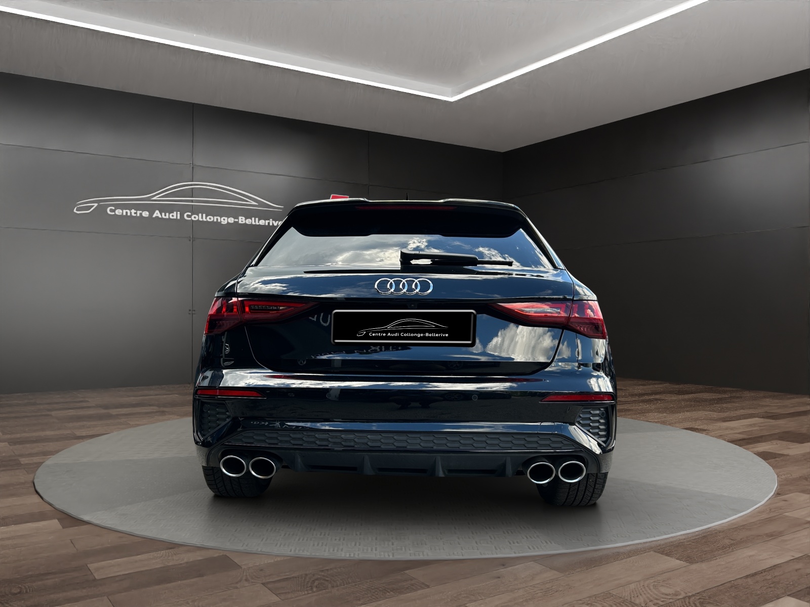 AUDI S3 Sportback 2.0 TFSI quattro S-tronic-image-4