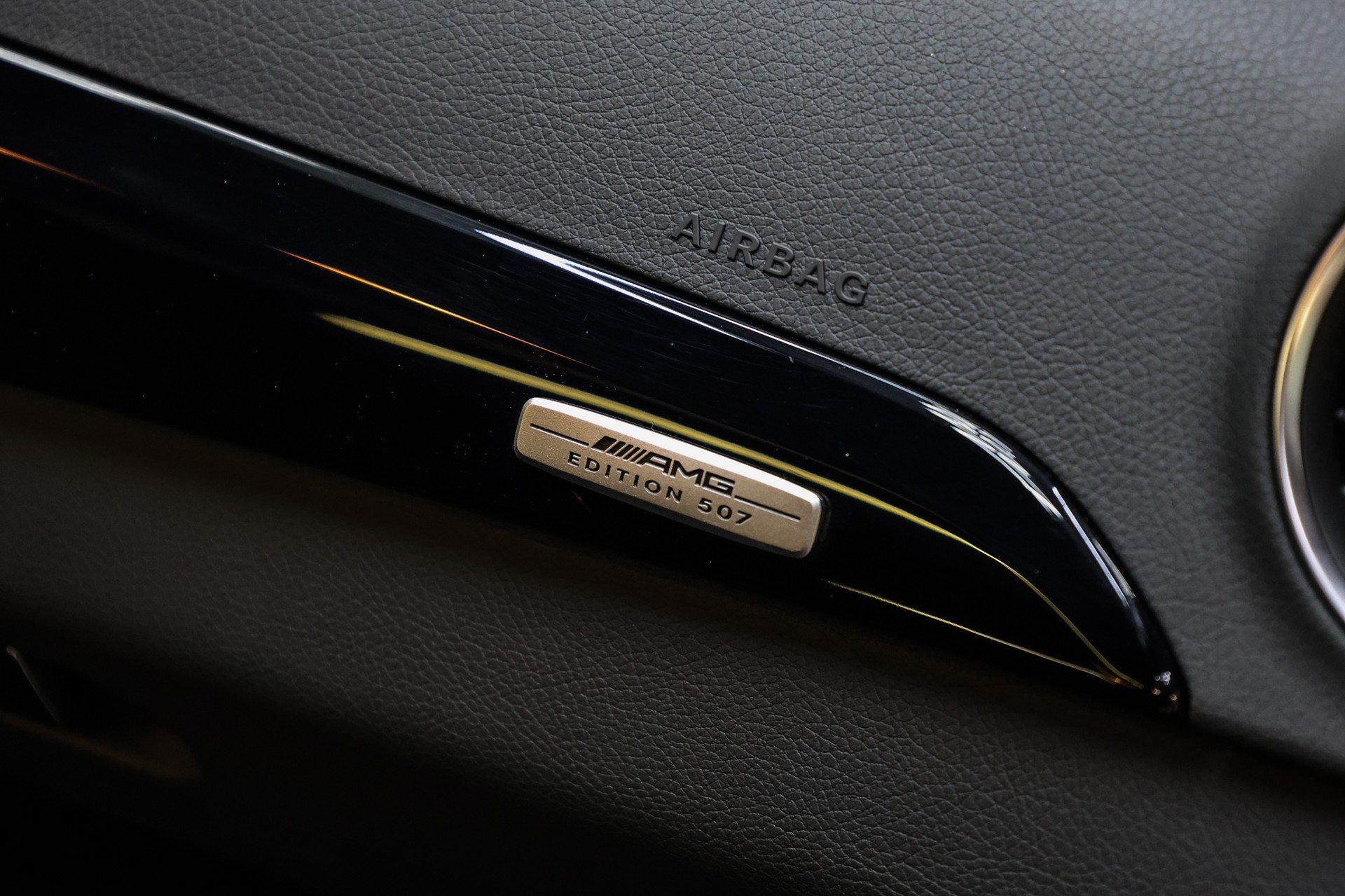 MERCEDES-BENZ C 63 V8 AMG Coupé Edition 507-image-28