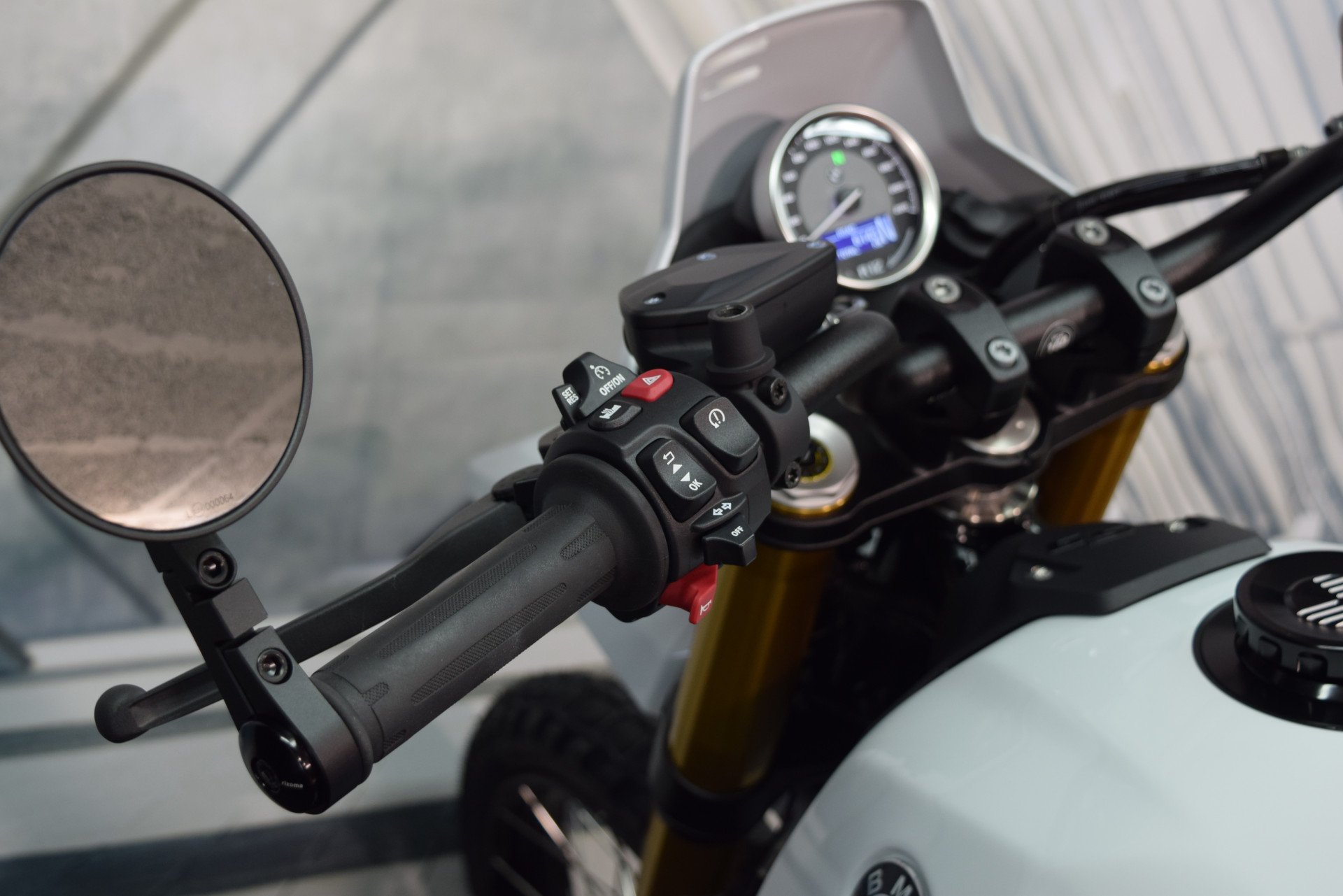 BMW R 12 G/S inkl. Remus & Kurzheck-image-7