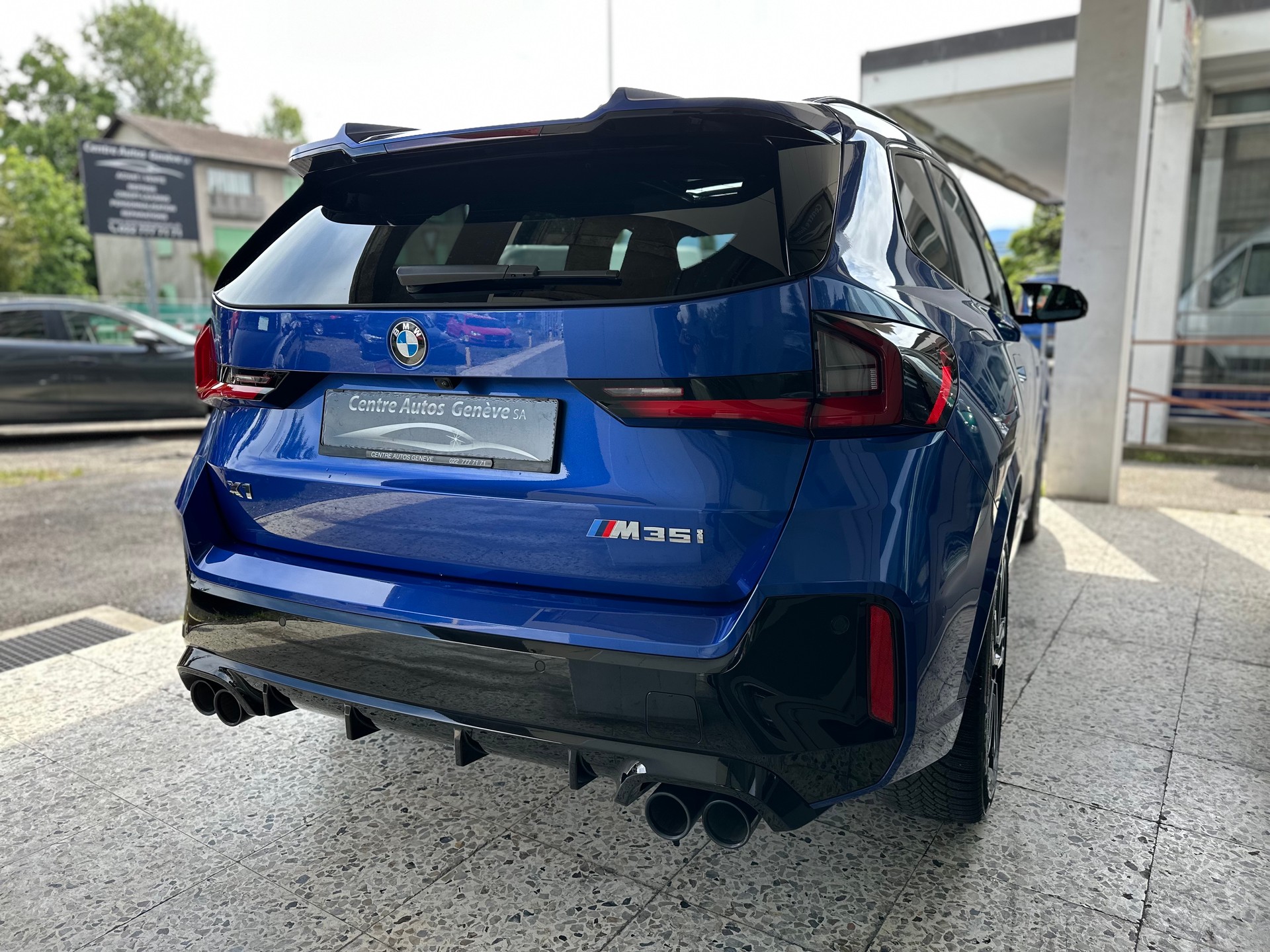 BMW X1 xDrive M35i-image-6
