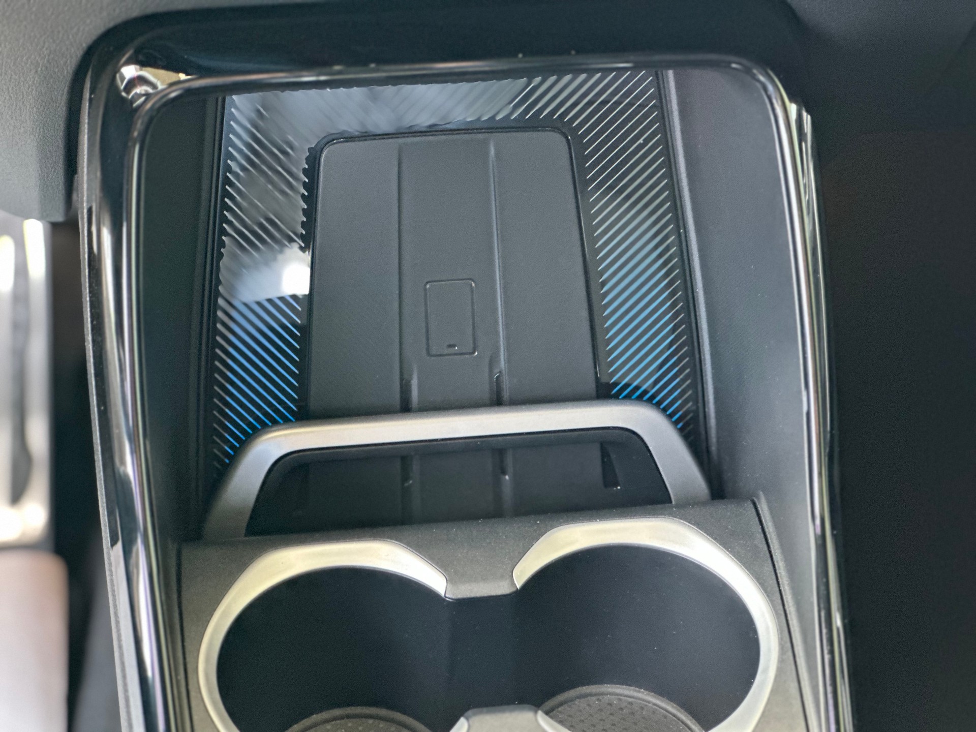 BMW X1 xDrive M35i-image-14