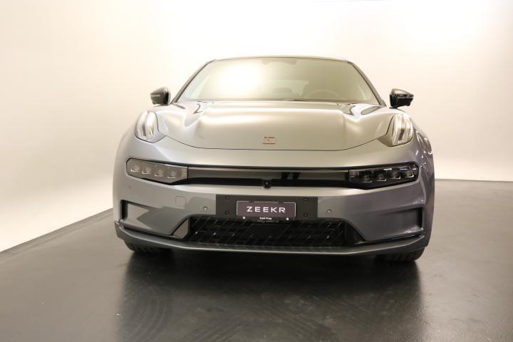 ZEEKR 001 Privilege AWD-showroom-element-1