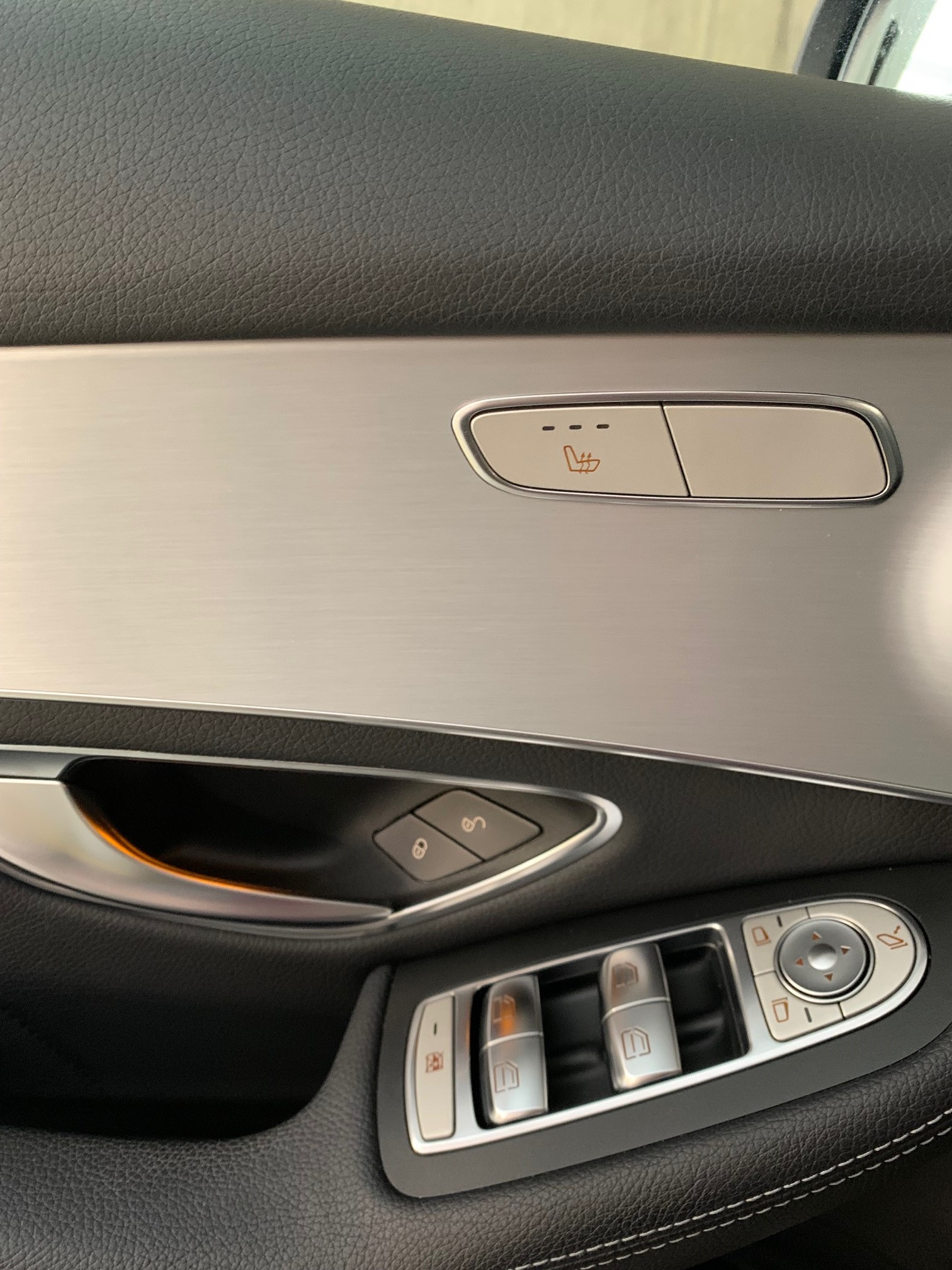 MERCEDES-BENZ GLC 250 d Exclusive 4m-image-8