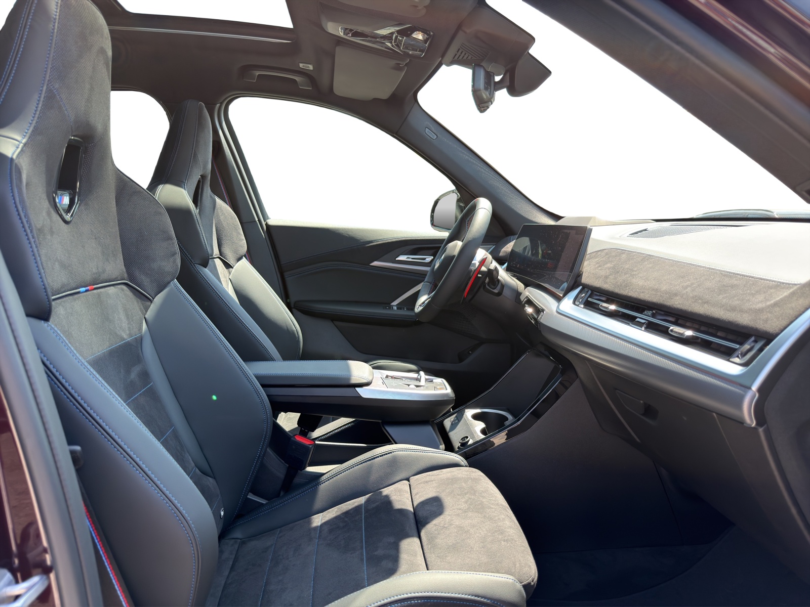 BMW X1 xDrive M35i-image-14