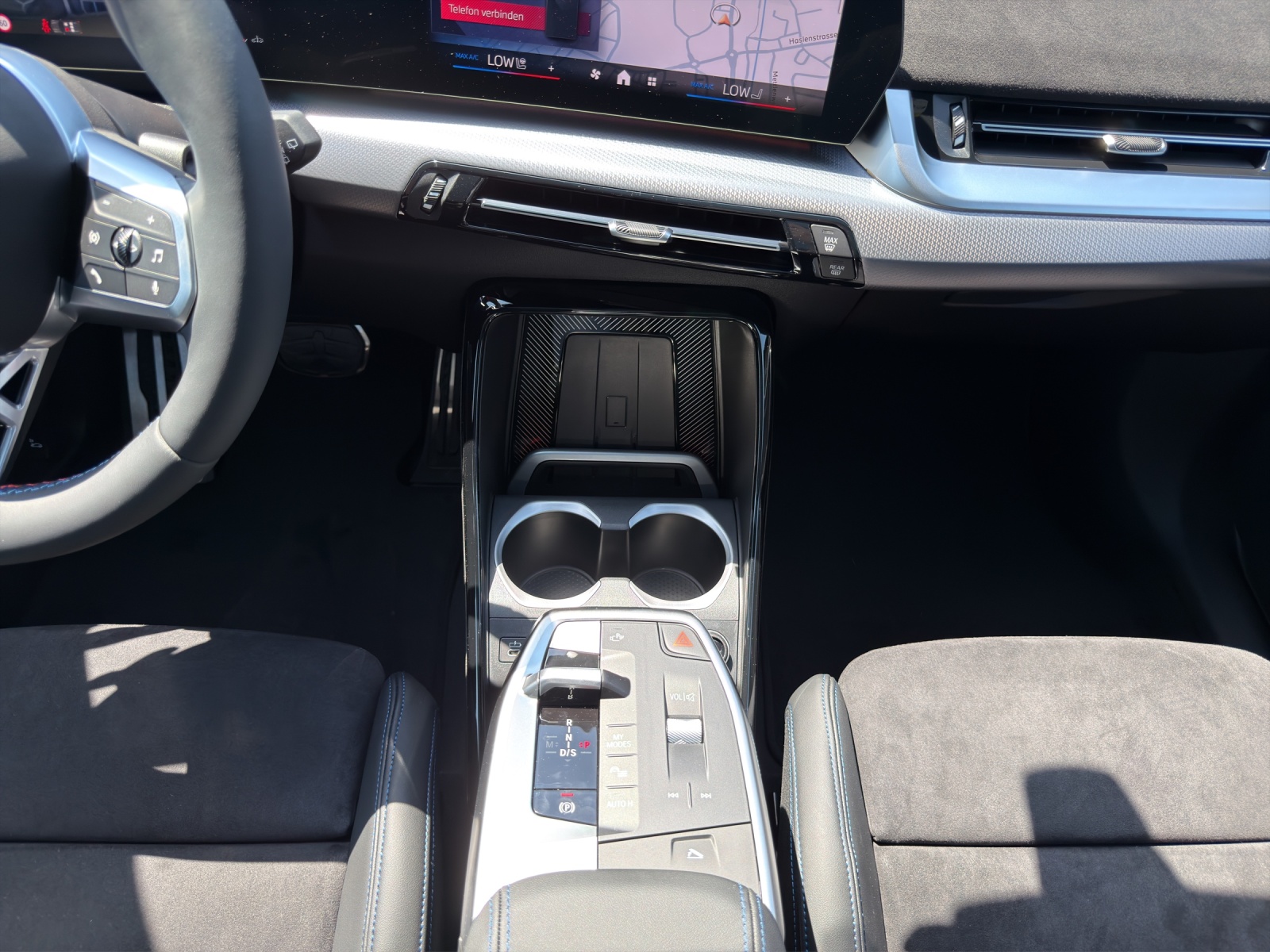 BMW X1 xDrive M35i-image-12