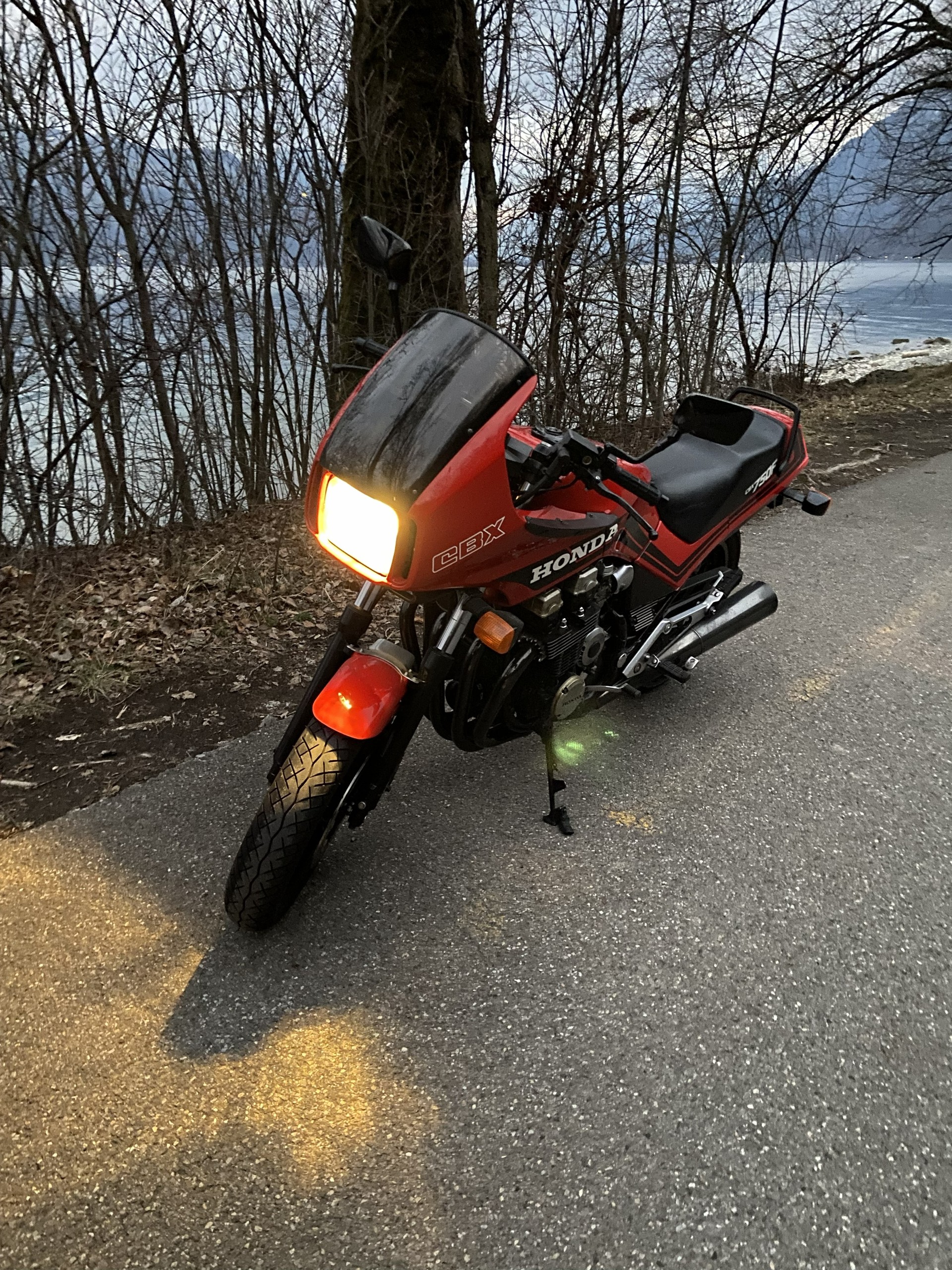 HONDA CBX 750 F E-image-1