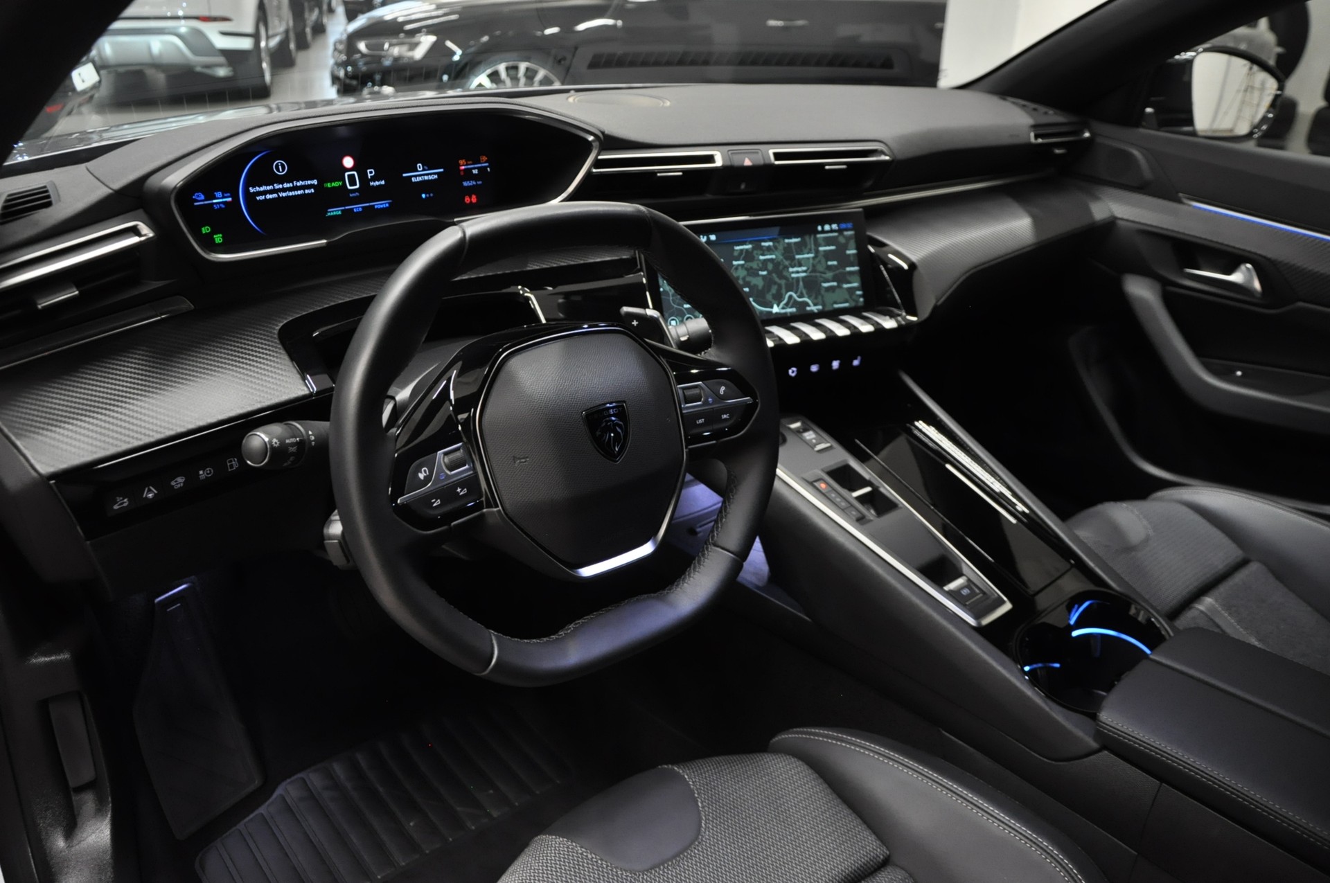 PEUGEOT 508 1.6 PHEV Allure EAT8-image-8