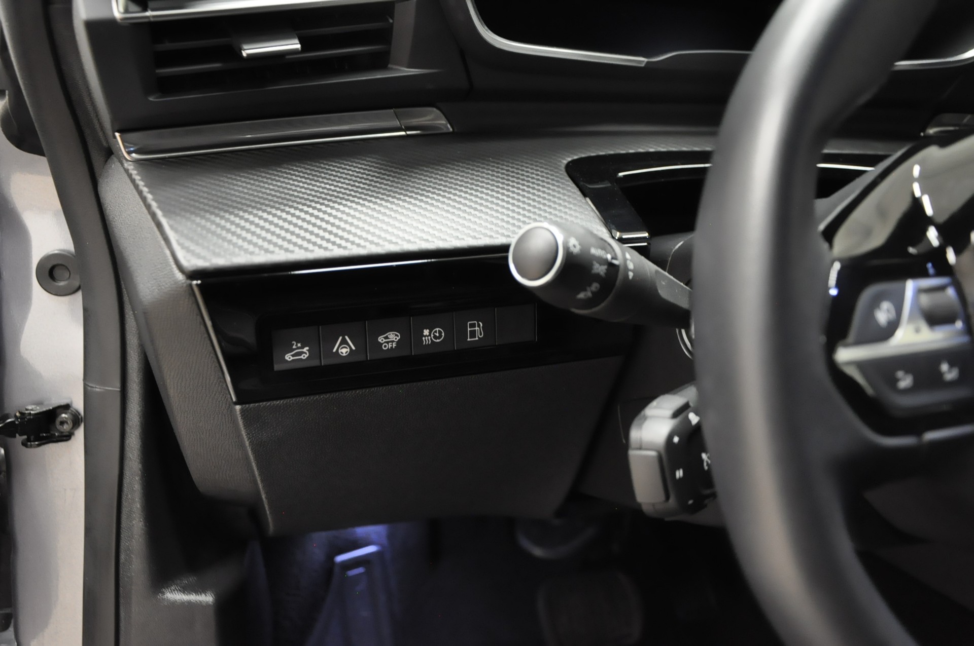 PEUGEOT 508 1.6 PHEV Allure EAT8-image-20
