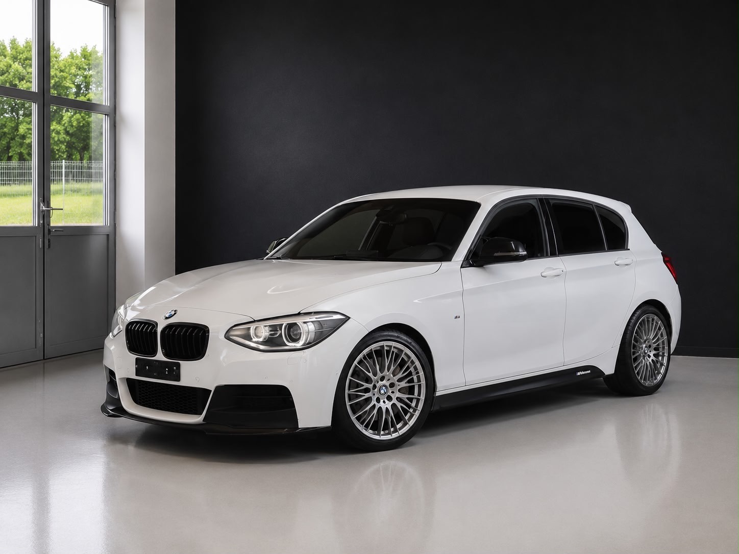 BMW M135i xDrive | M Performance Auspuffanlage | CH-Fahrzeug-image-1