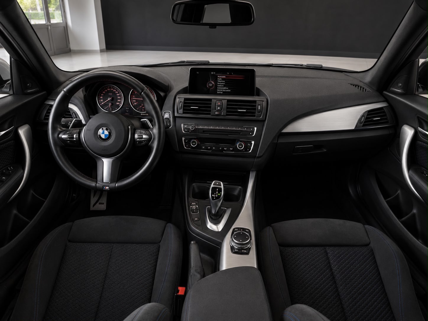 BMW M135i xDrive | M Performance Auspuffanlage | CH-Fahrzeug-image-10