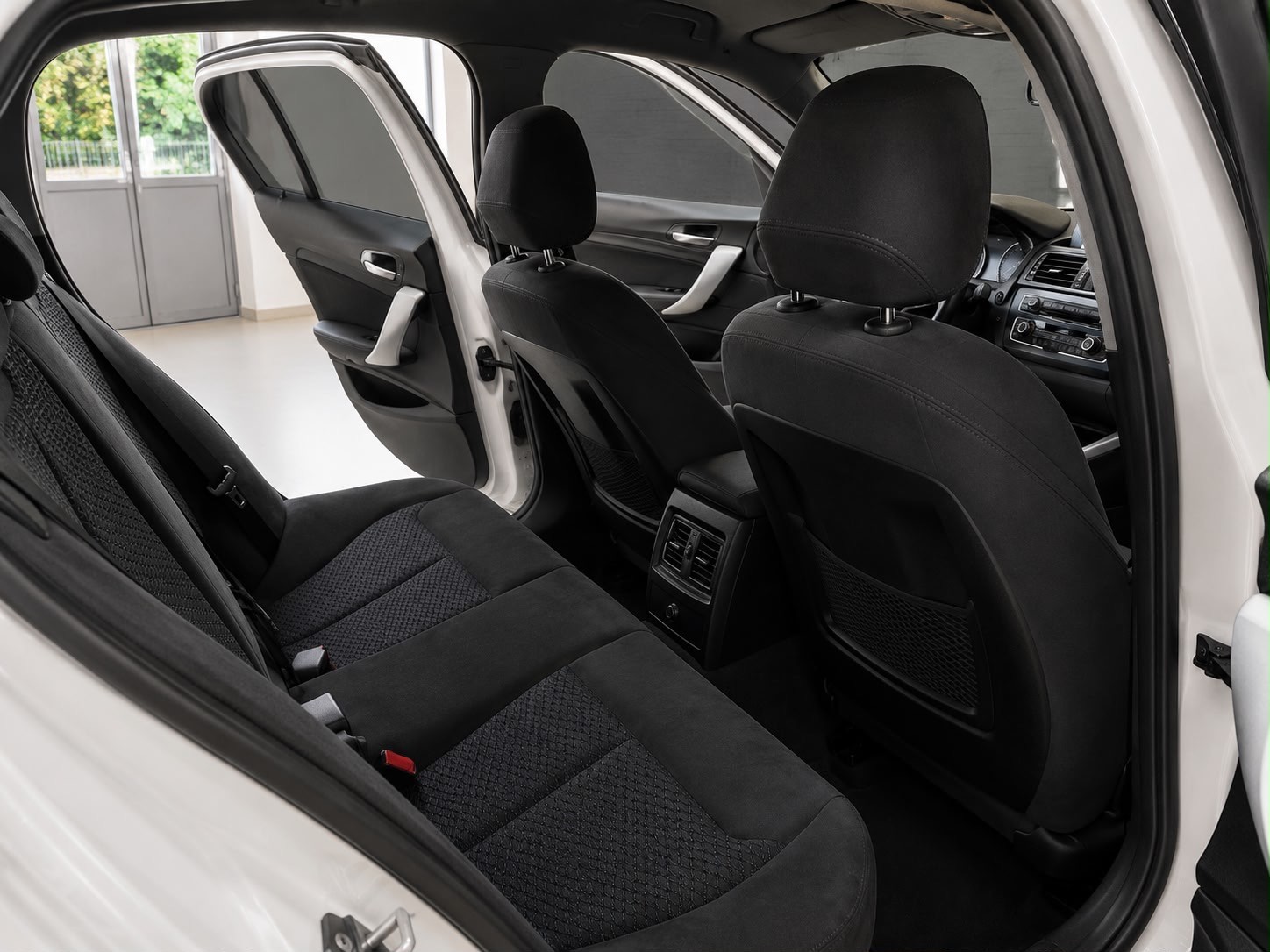 BMW M135i xDrive | M Performance Auspuffanlage | CH-Fahrzeug-image-12