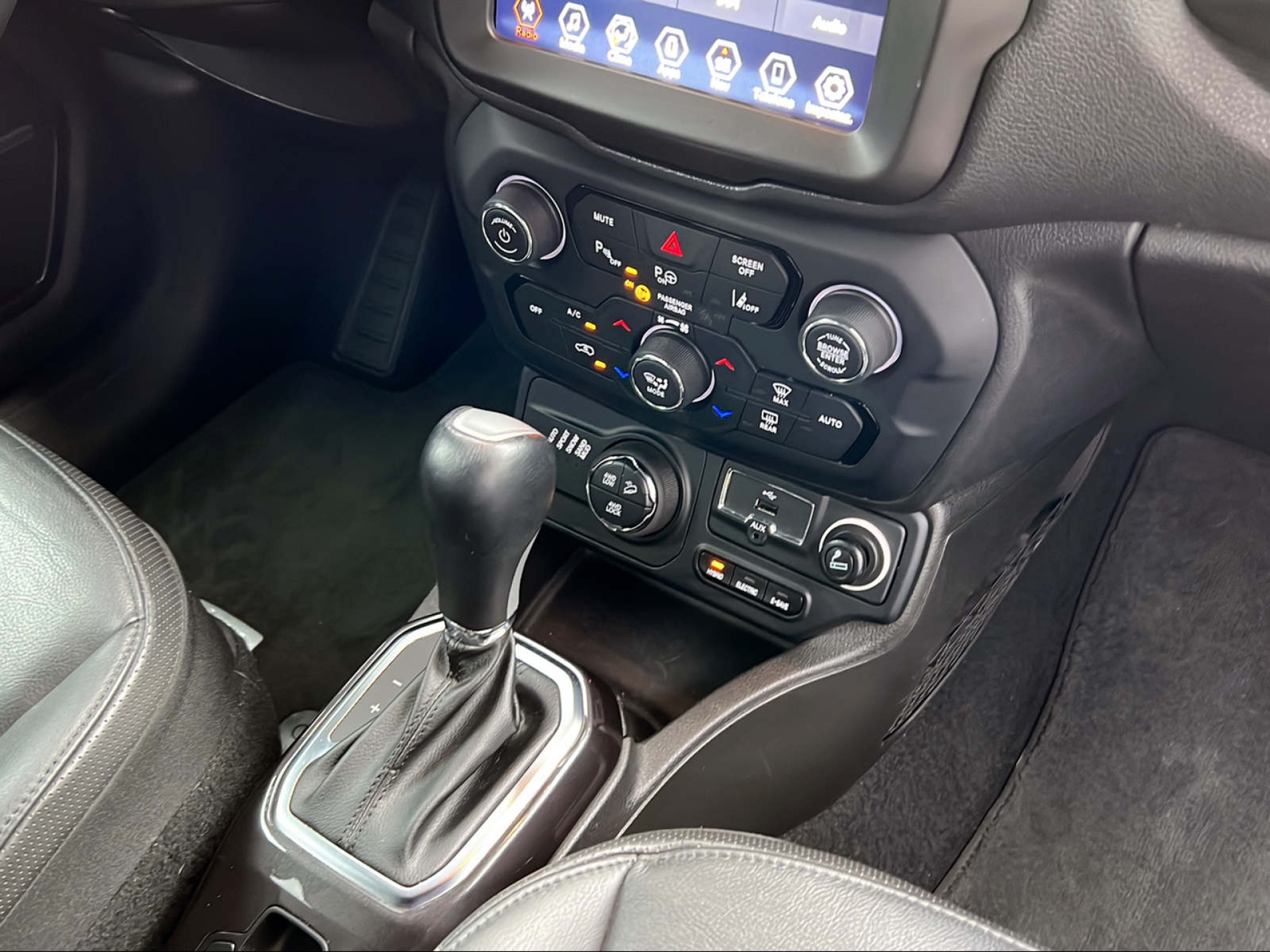 JEEP Renegade 1.3 PHEV S AWD-image-10