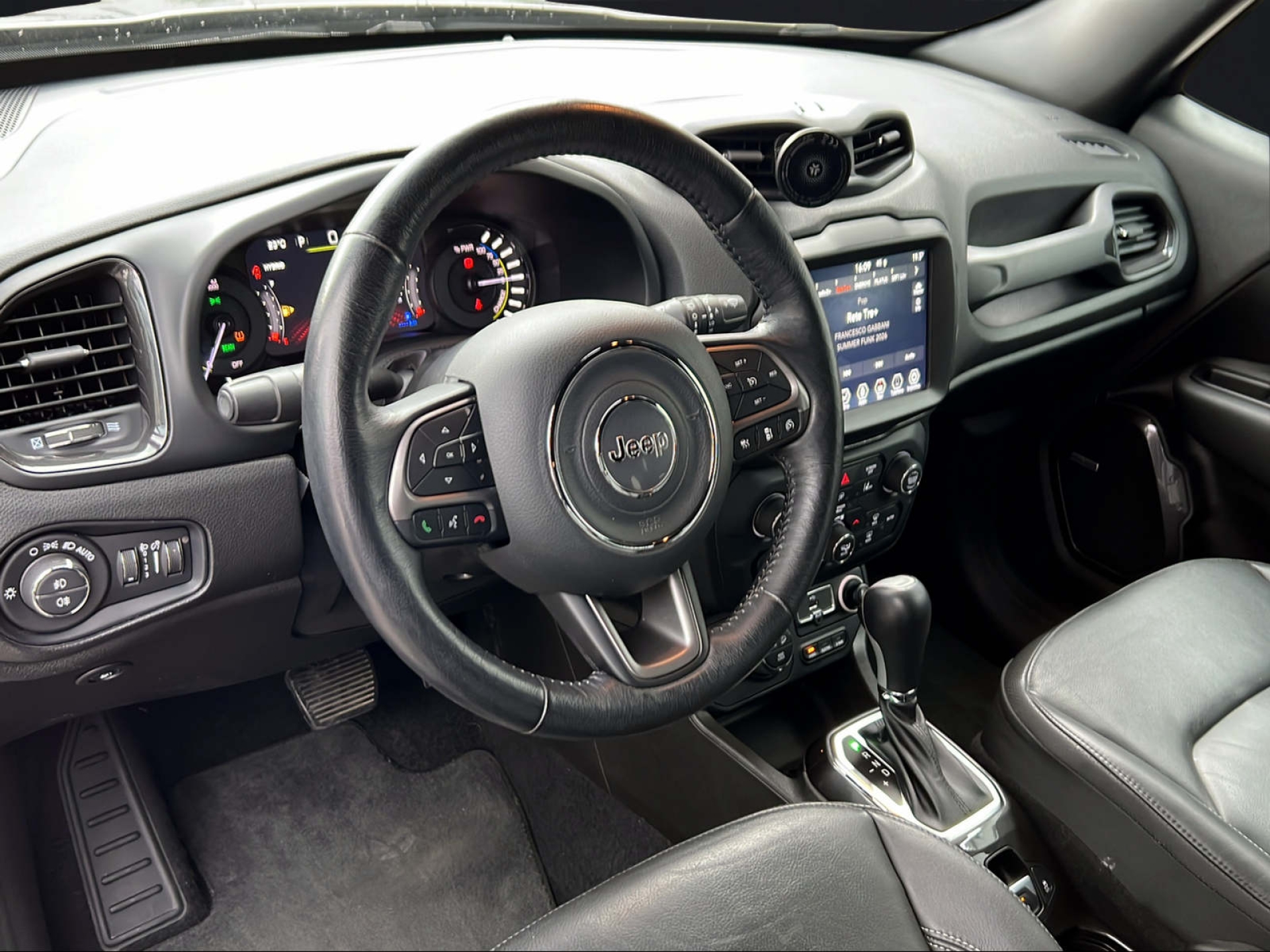 JEEP Renegade 1.3 PHEV S AWD-image-7