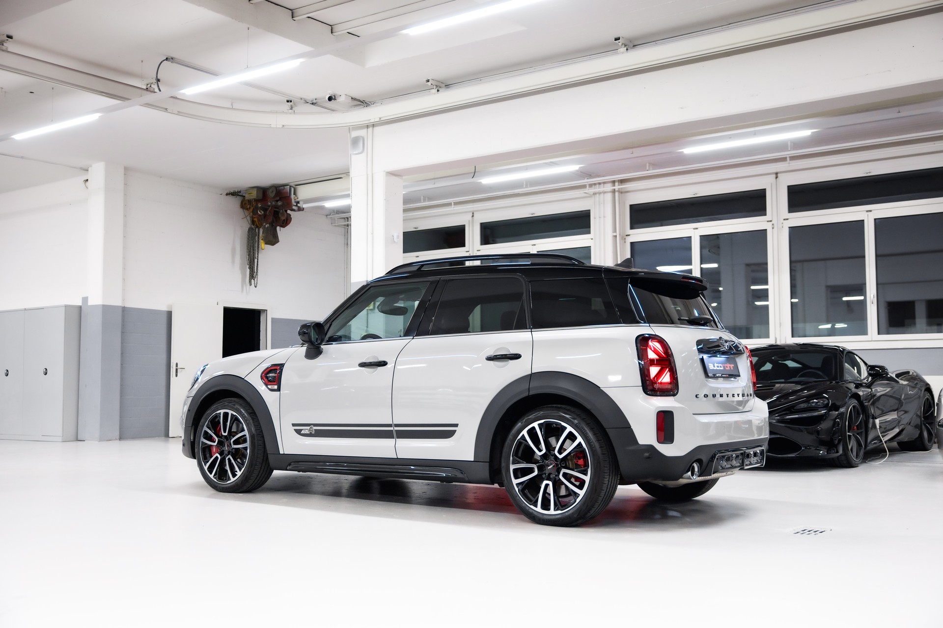 MINI Countryman John Cooper Works ALL4 Steptronic *CH-FHZ.*-image-7