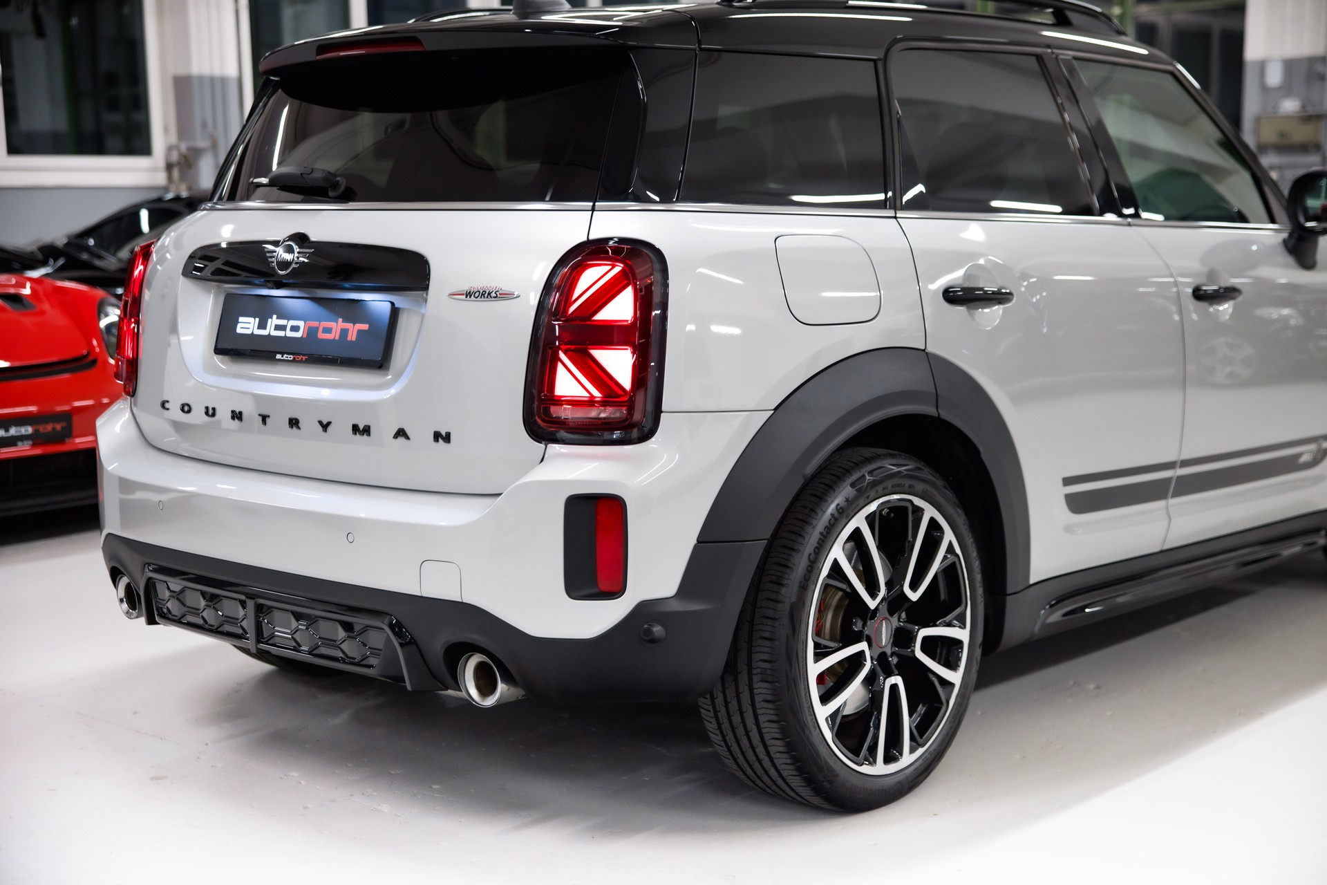 MINI Countryman John Cooper Works ALL4 Steptronic *CH-FHZ.*-image-12