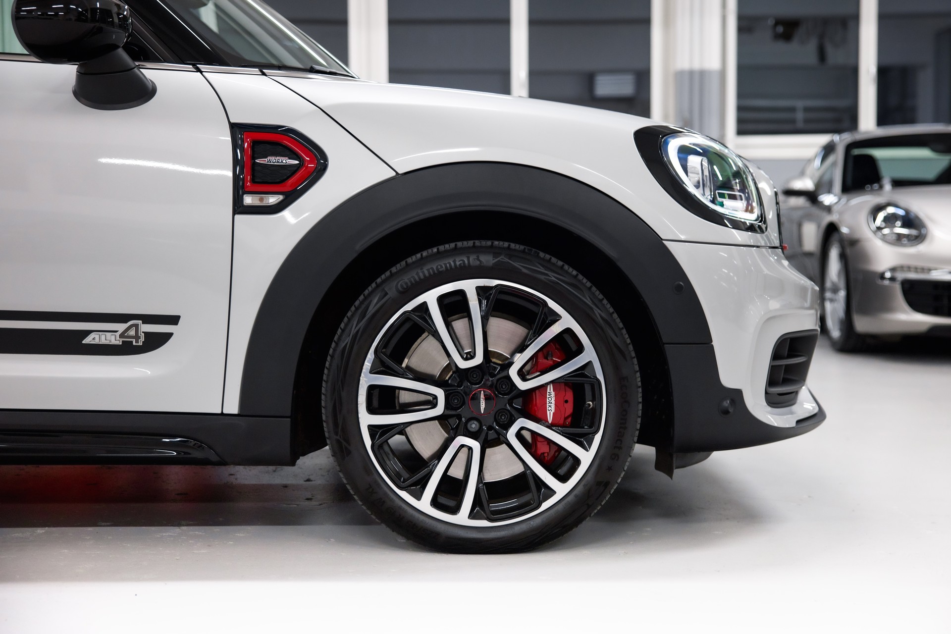 MINI Countryman John Cooper Works ALL4 Steptronic *CH-FHZ.*-image-10
