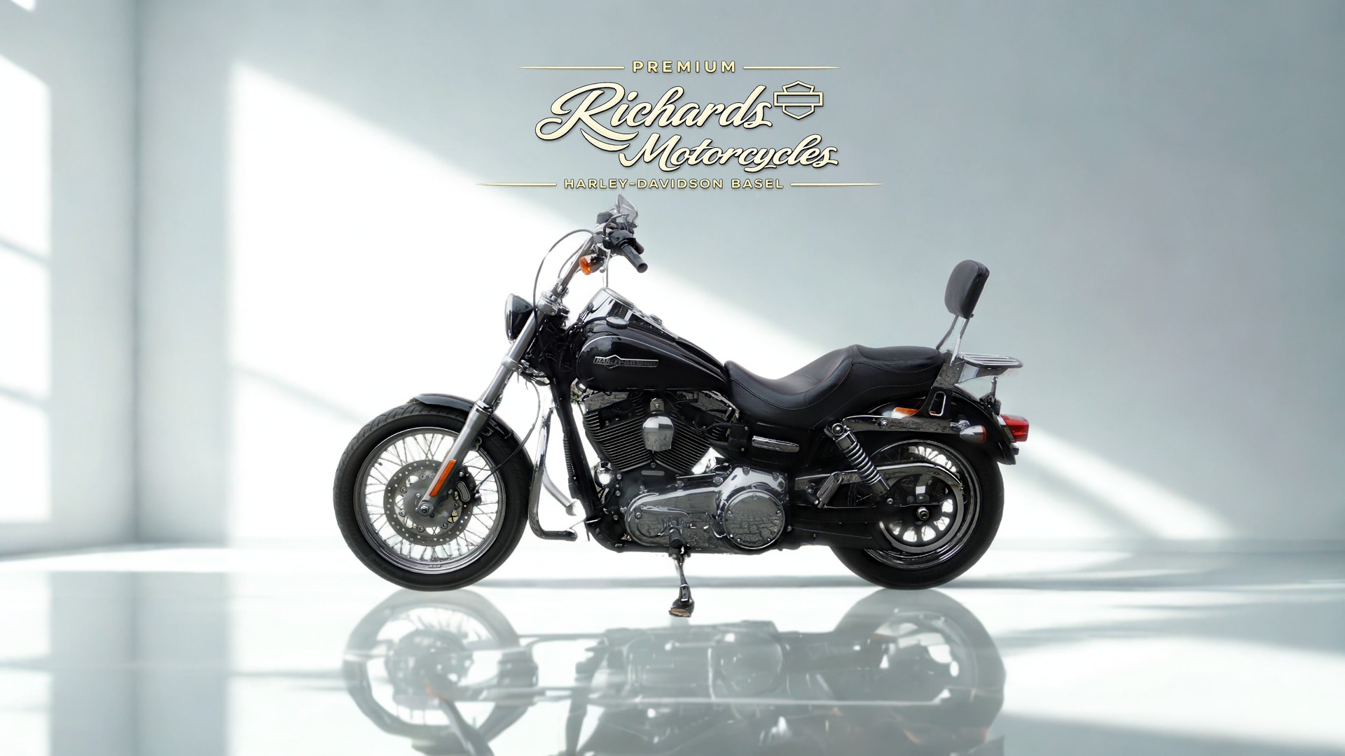 HARLEY-DAVIDSON FXDCI Dyna Super Glide Custom ABS-image-3
