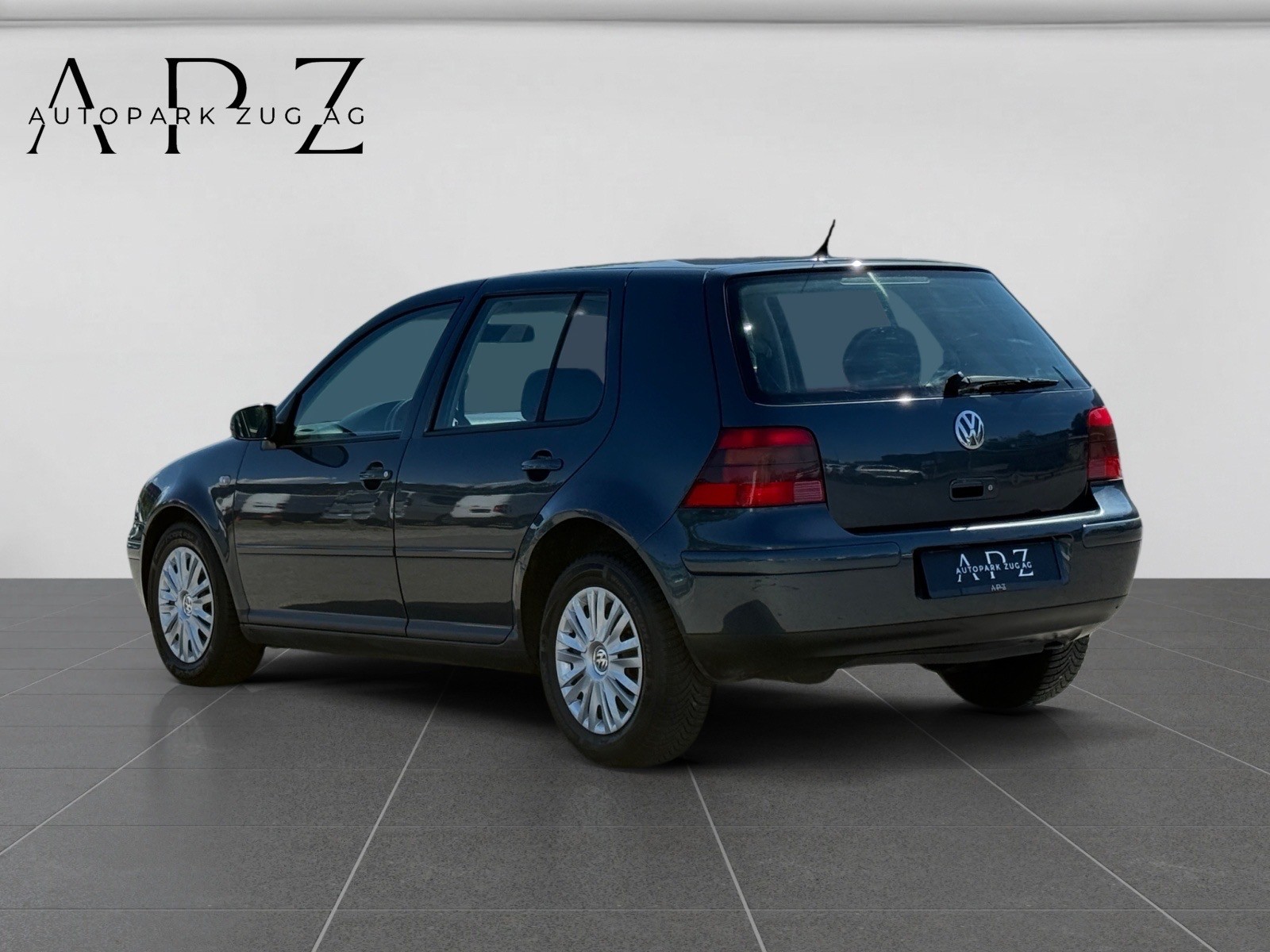 VW Golf 1.6 16V Pacific-image-6