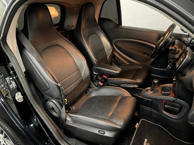 SMART fortwo Brabus Xclusive twinmatic-image-19