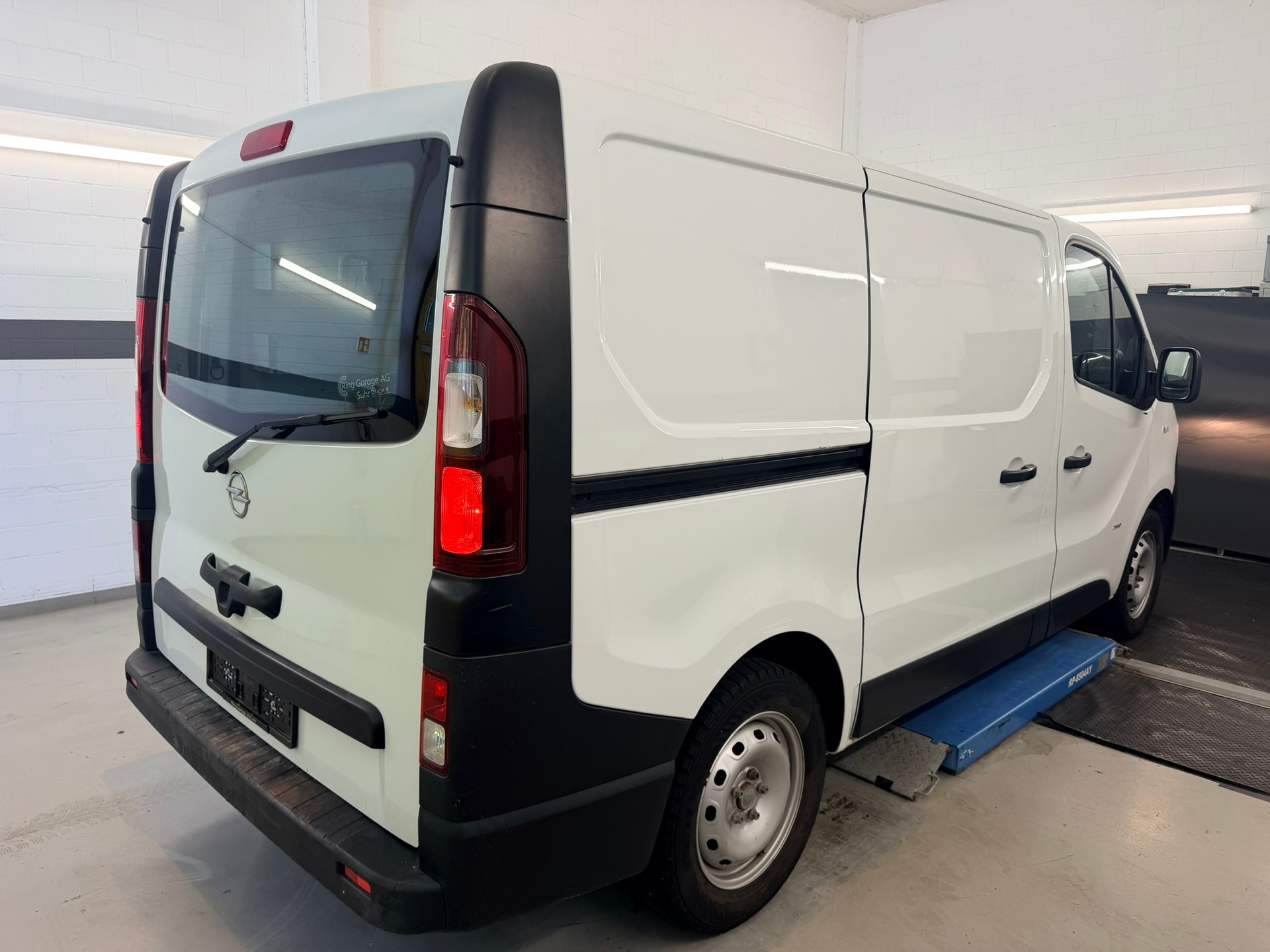 OPEL Vivaro 1.6 CDTI 2.9t L1H1-showroom-element-3