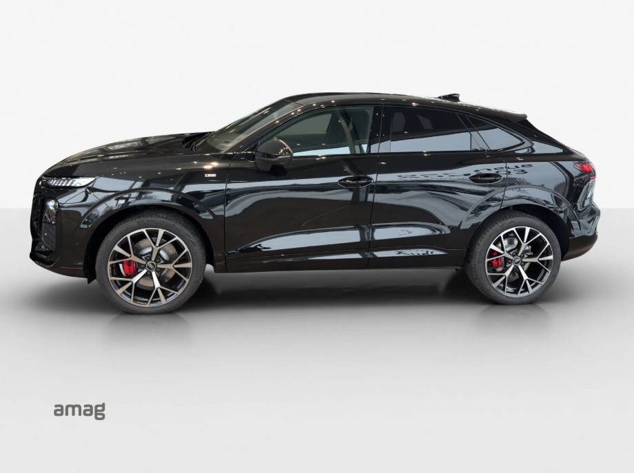 AUDI Q3 Sportback TFSI quattro 195 kW S tronic-showroom-element-1