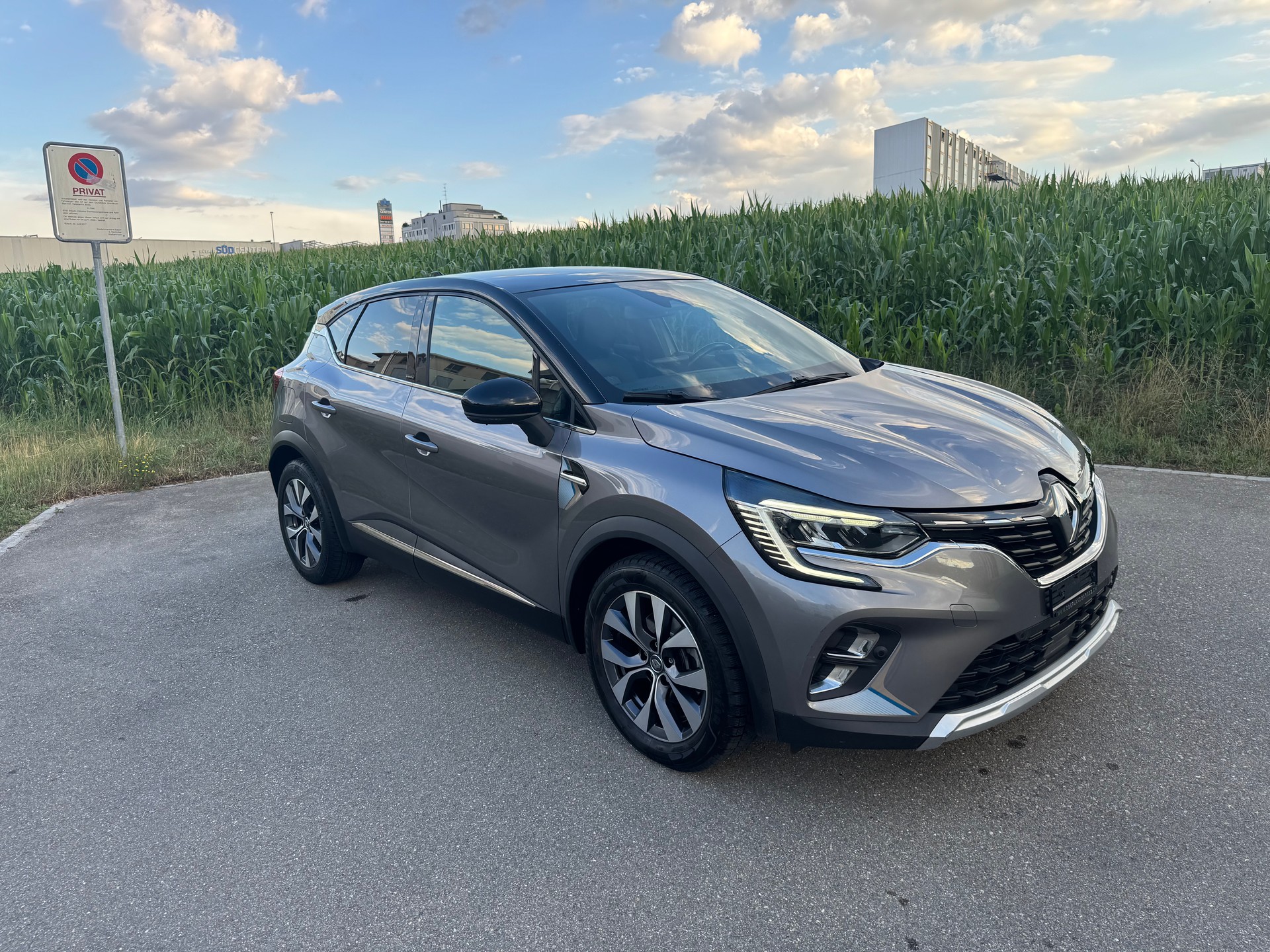 RENAULT Captur 1.6 E-Tech Edition1 DHT Hybrid-image-1