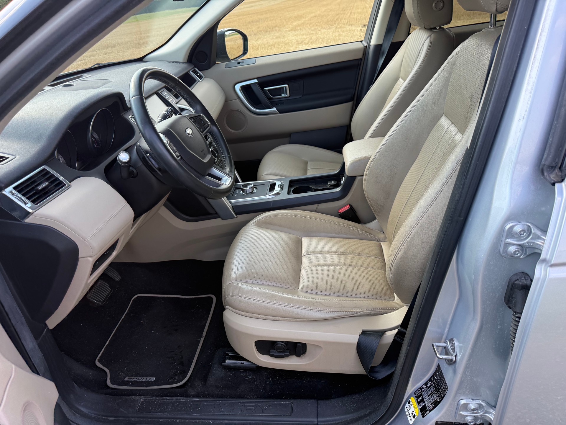 LAND ROVER Discovery Sport 2.0 Si4 SE AT9-image-10