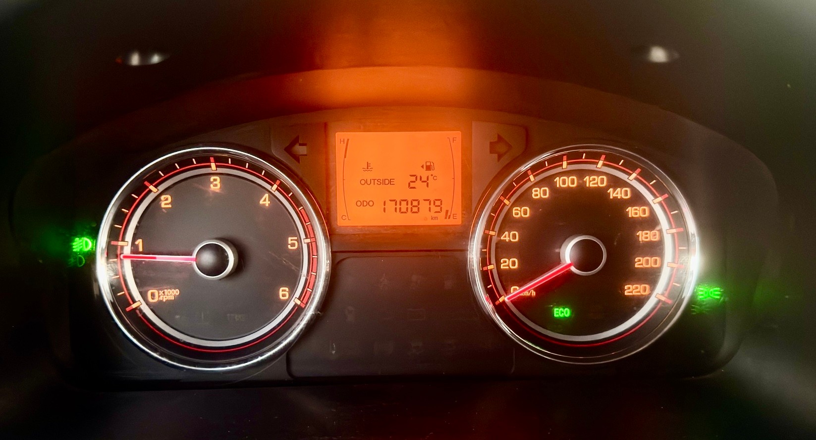 KGM-SsangYong Korando 2.0 e-XDI Sapphire-image-19