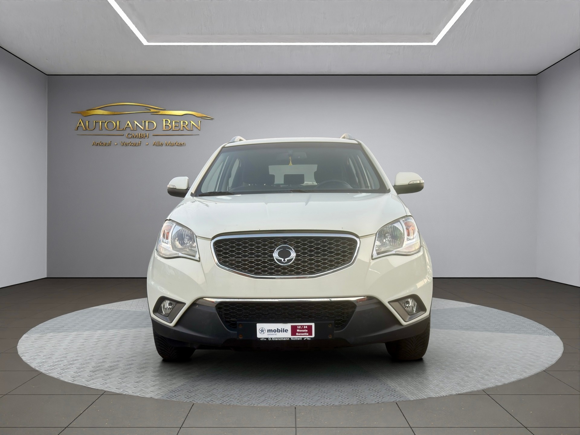 KGM-SsangYong Korando 2.0 e-XDI Sapphire-showroom-element-2