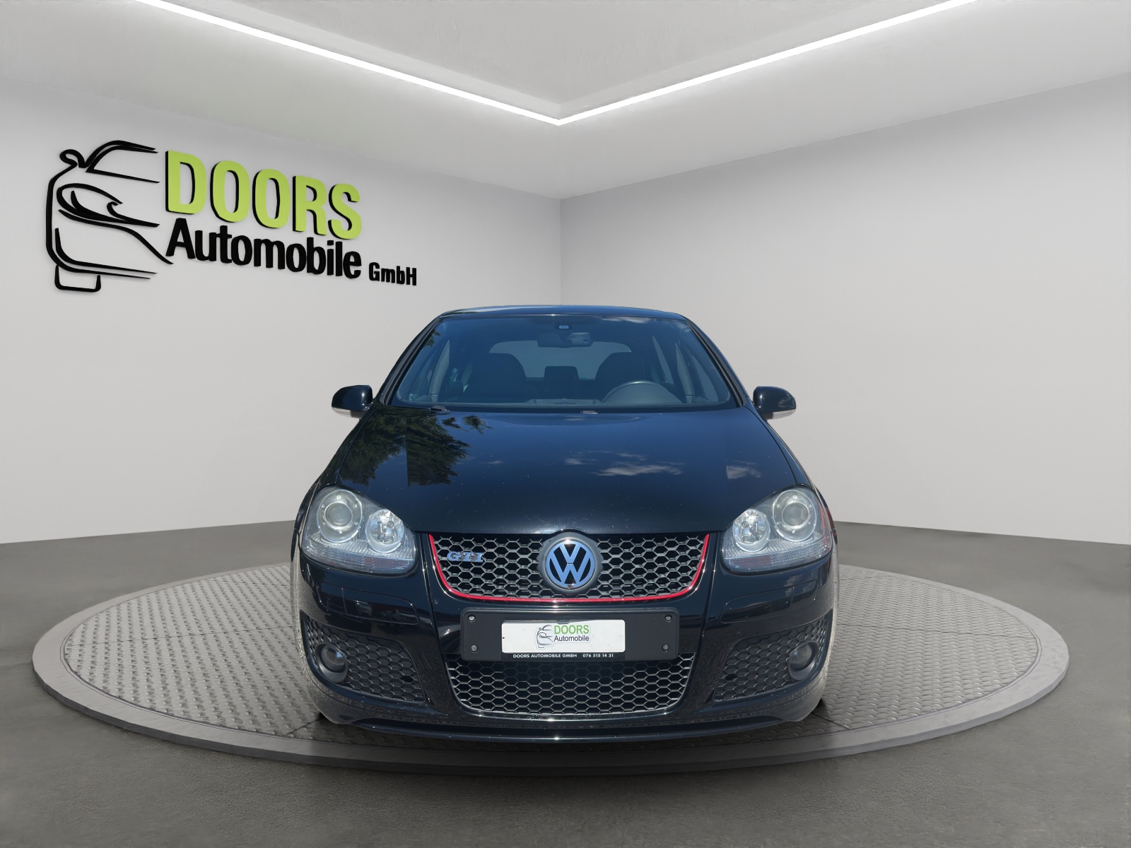 VW Golf 2.0 TFSI GTI Edition 30-showroom-element-1