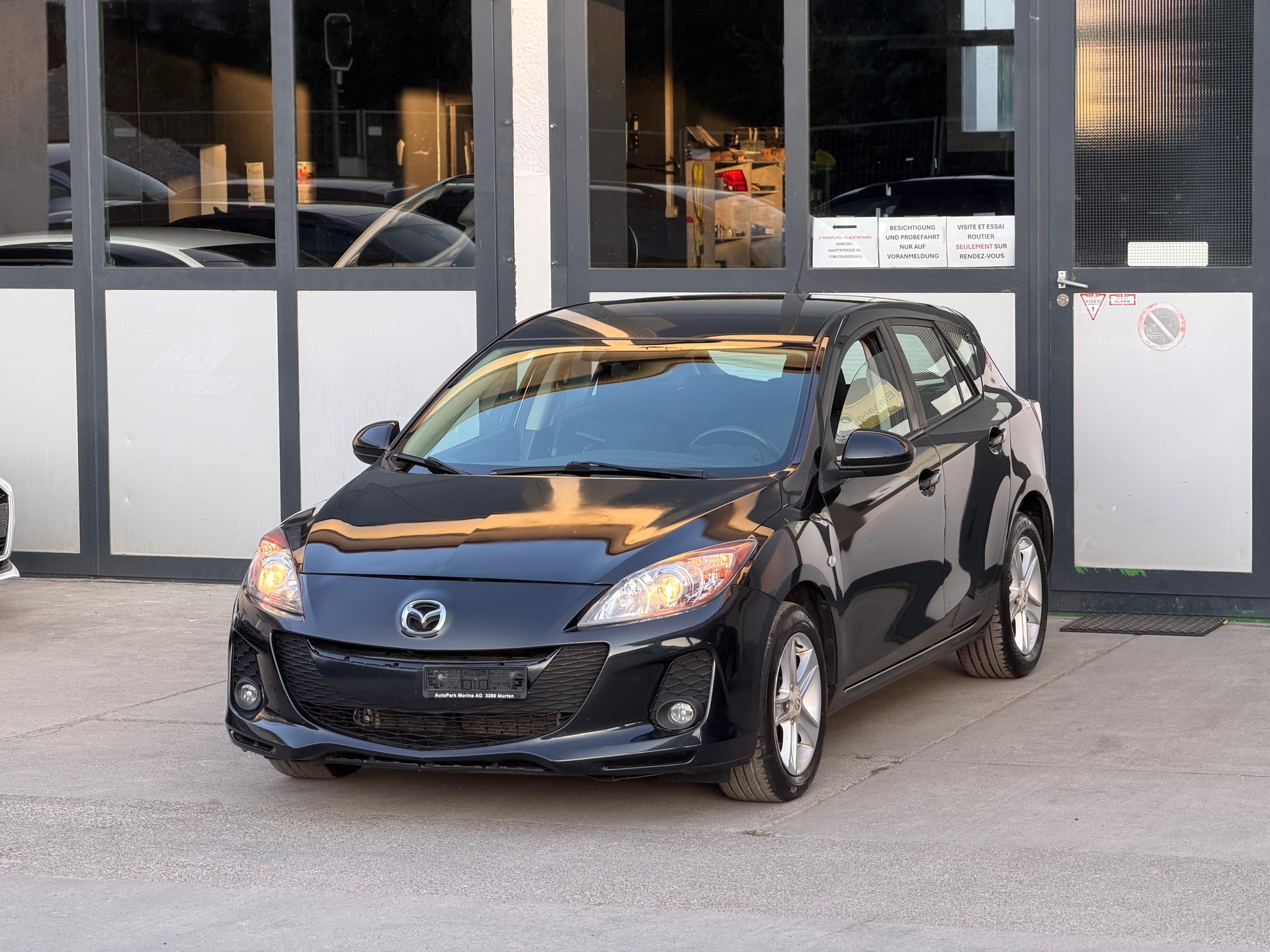 MAZDA 3 1.6 16V Motion Activematic-showroom-element-1