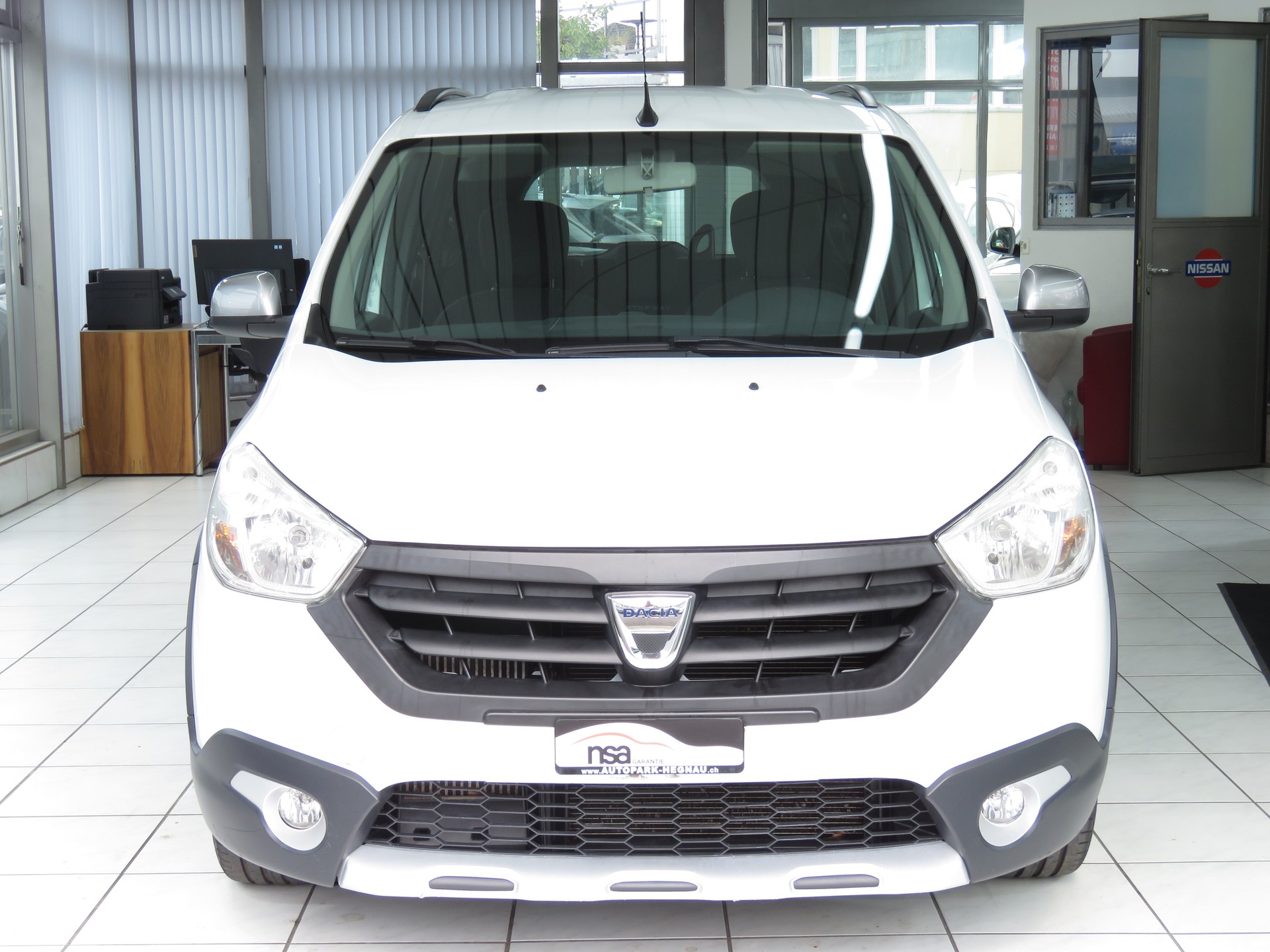 DACIA Lodgy 1.5 dCi Stepway 5-Plätzer-showroom-element-1