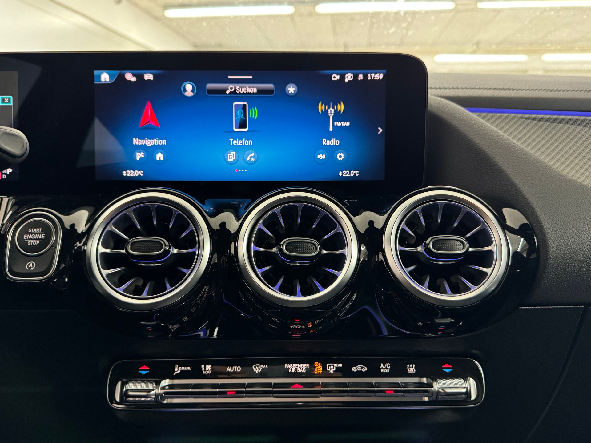 MERCEDES-BENZ GLA AMG 35 4Matic 8G-DCT-image-10