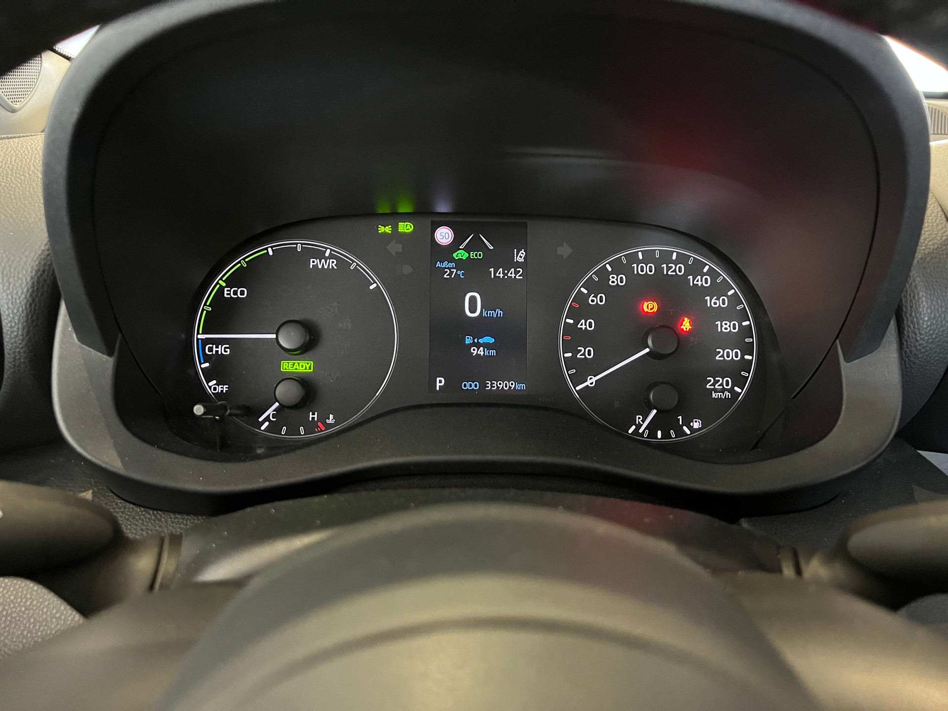 TOYOTA Yaris 1.5 Trend e-CVT-image-16